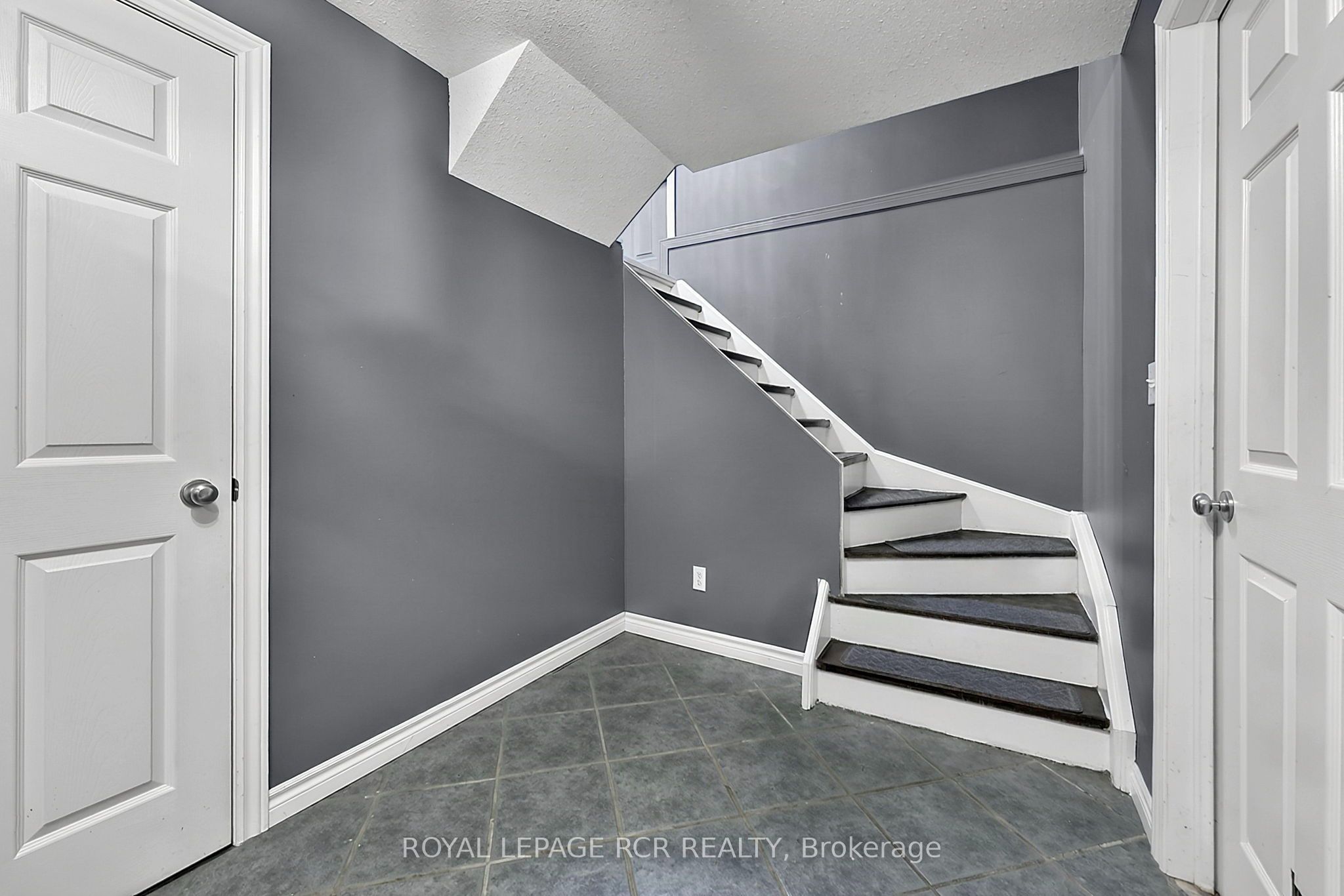 11 Fisher Drive Property Photo 25