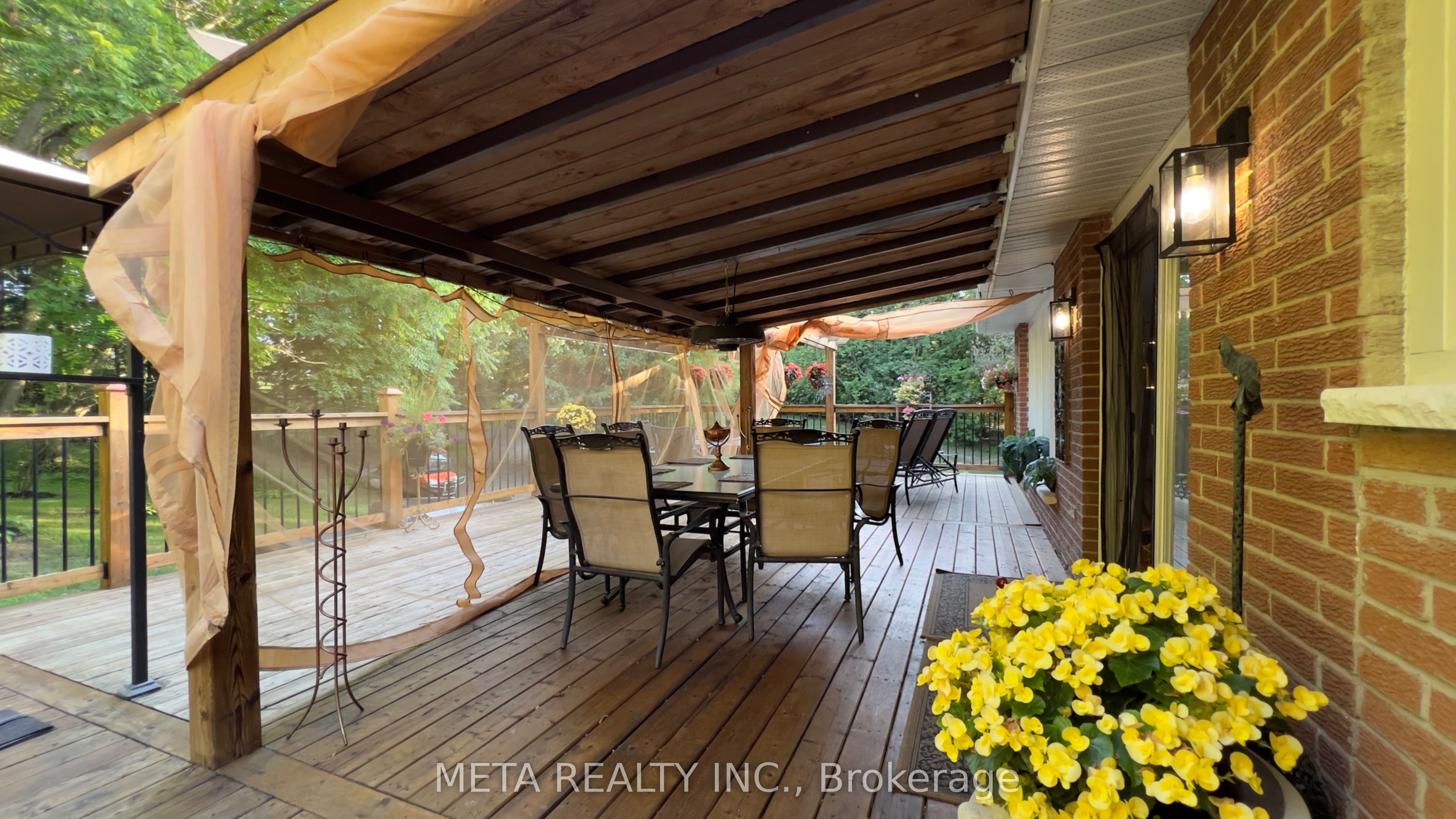 5653 7th Line Property Photo 42