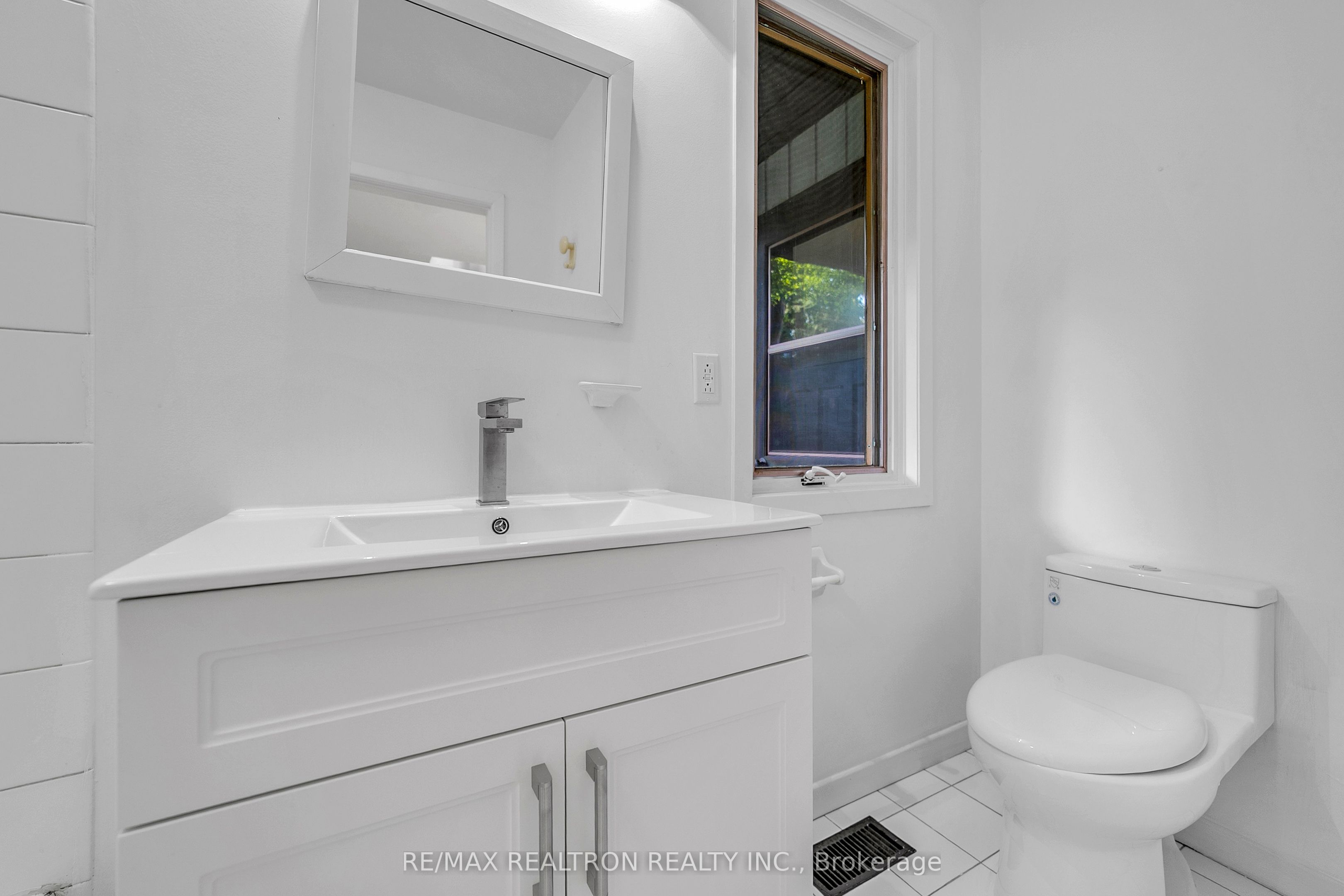 90 Proctor Avenue Property Photo 34
