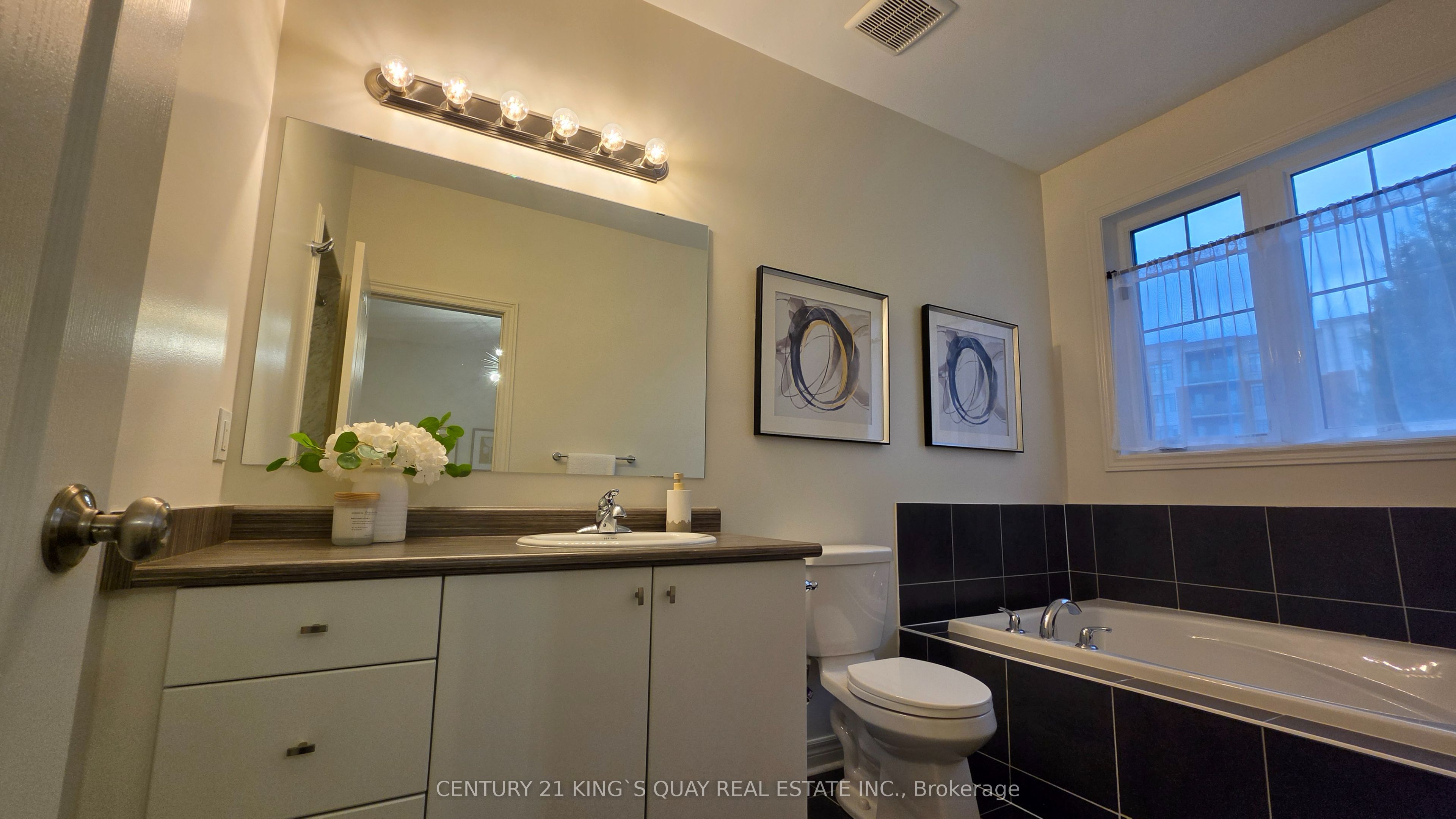 360 William Graham Drive Property Photo 18