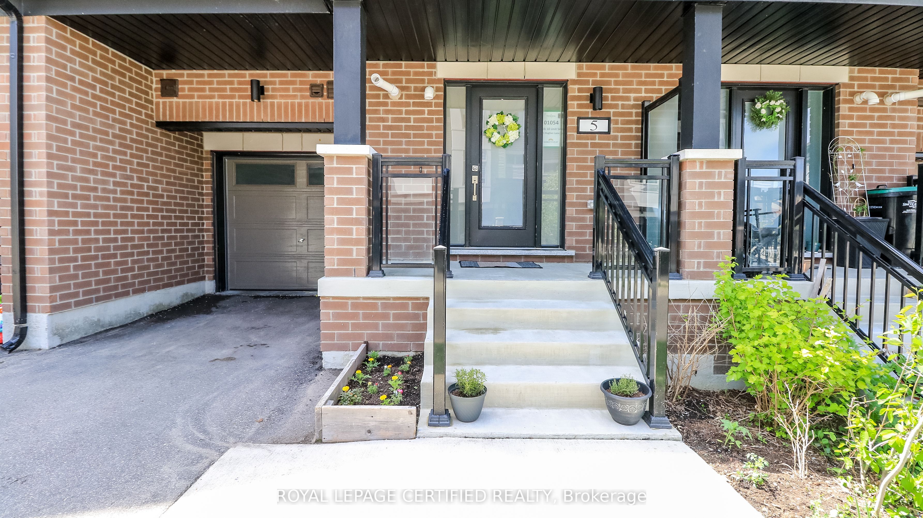5 Hughes Lane Property Photo 3