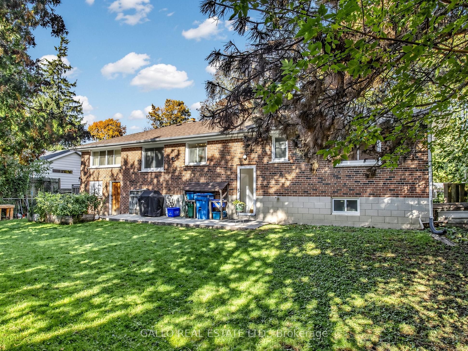 340 Boyer Street Property Photo 19