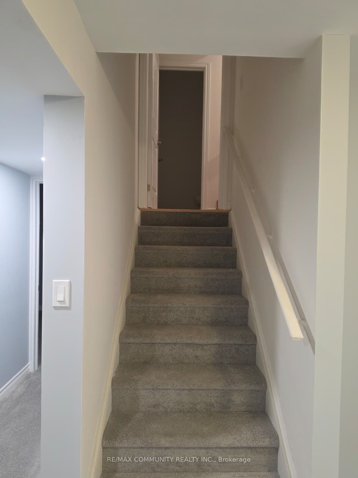 63 English Drive E Basement Property Photo 2