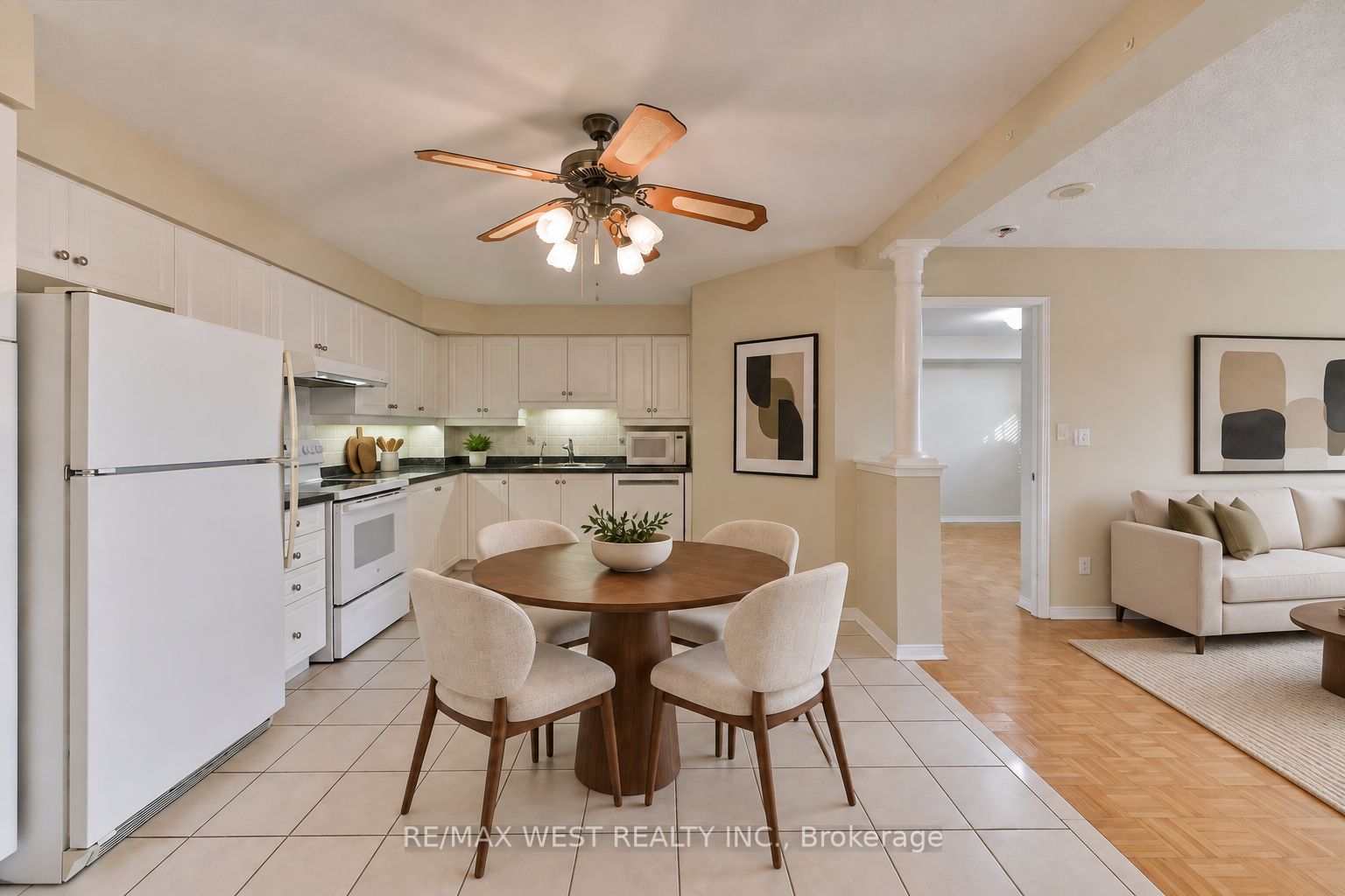 7373 Martin Grove Road 319 Property Photo 15