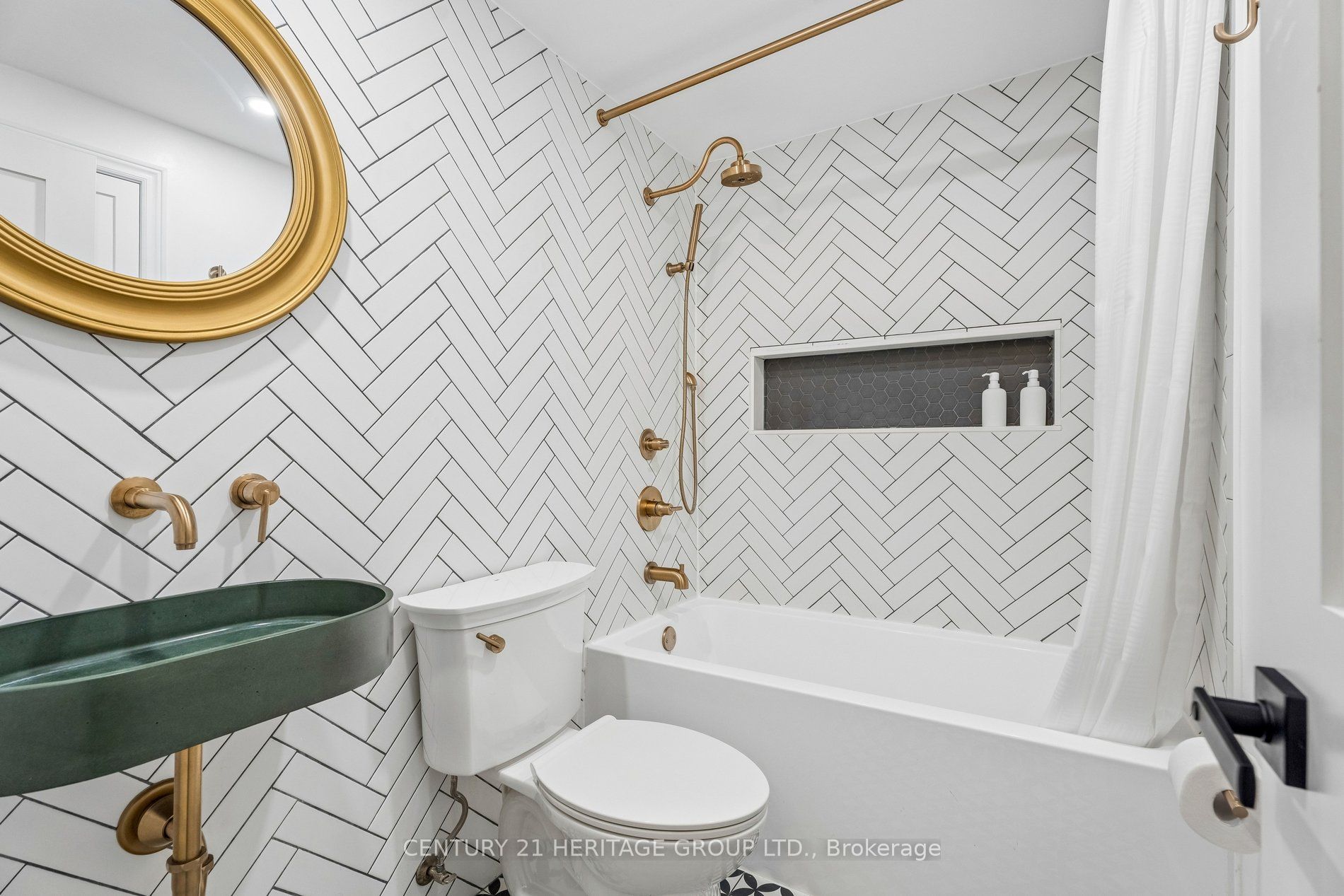 68 Brandy Lane Way Property Photo 17