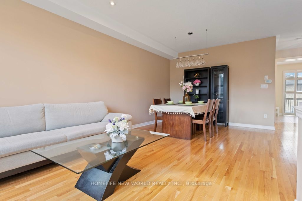 332 Williamson Road Property Photo 8