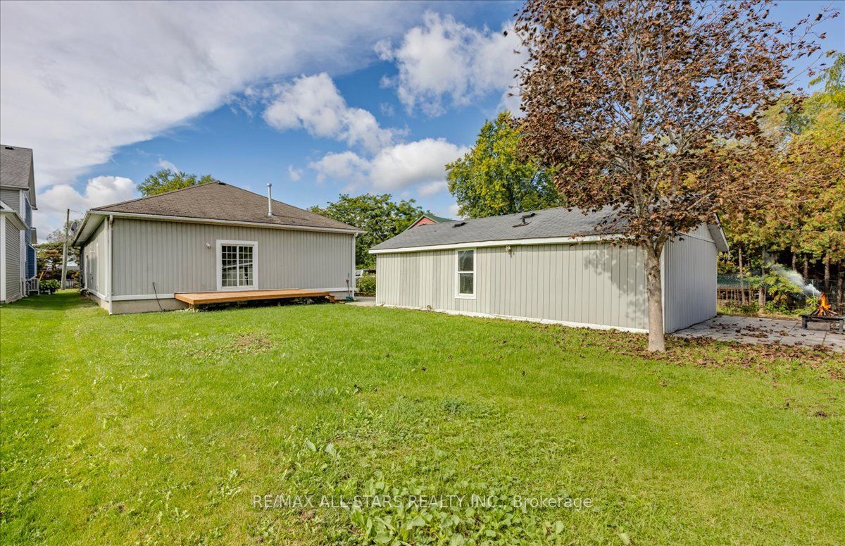369 Lake Drive Property Photo 36