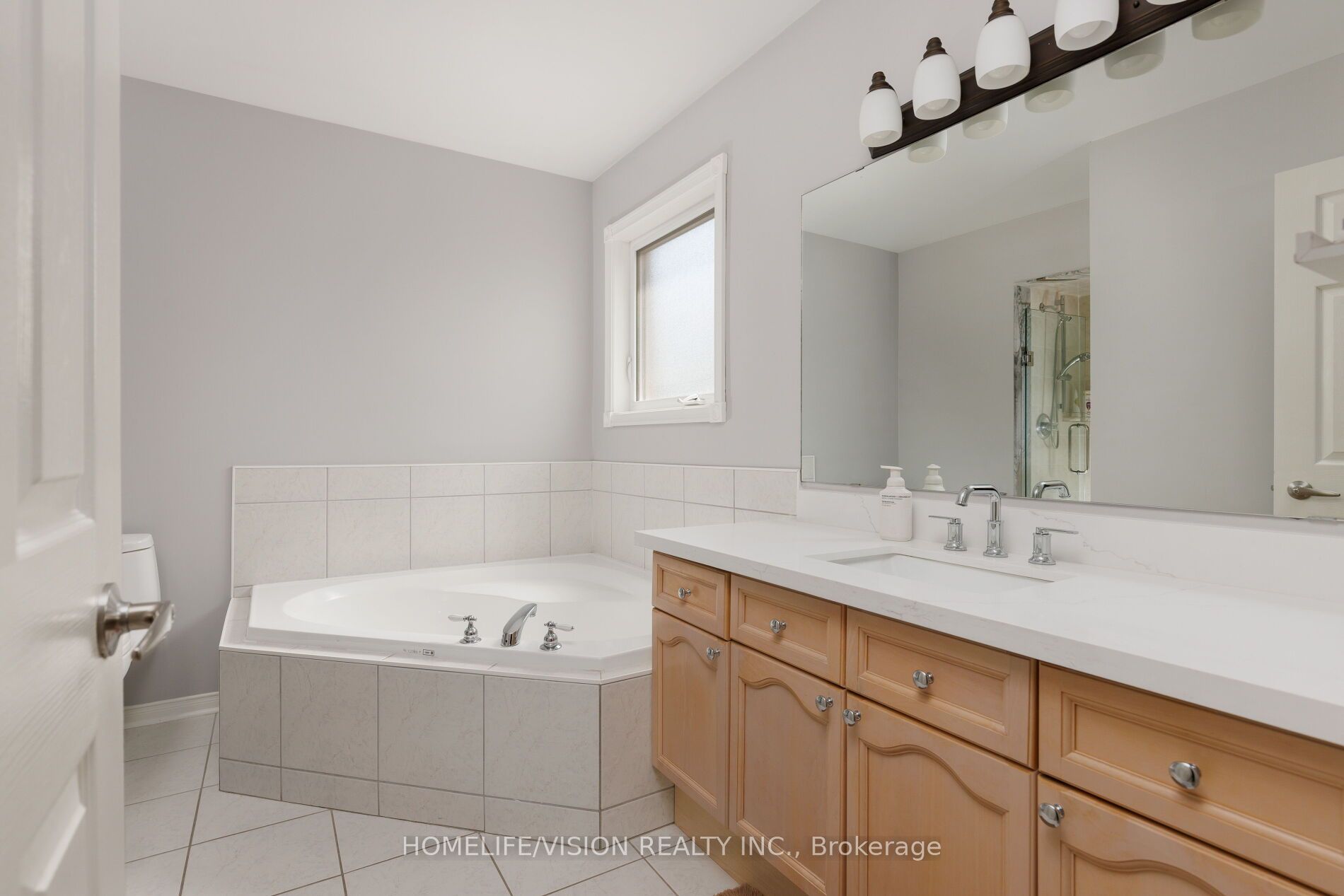 140 Jacob Way Property Photo 29