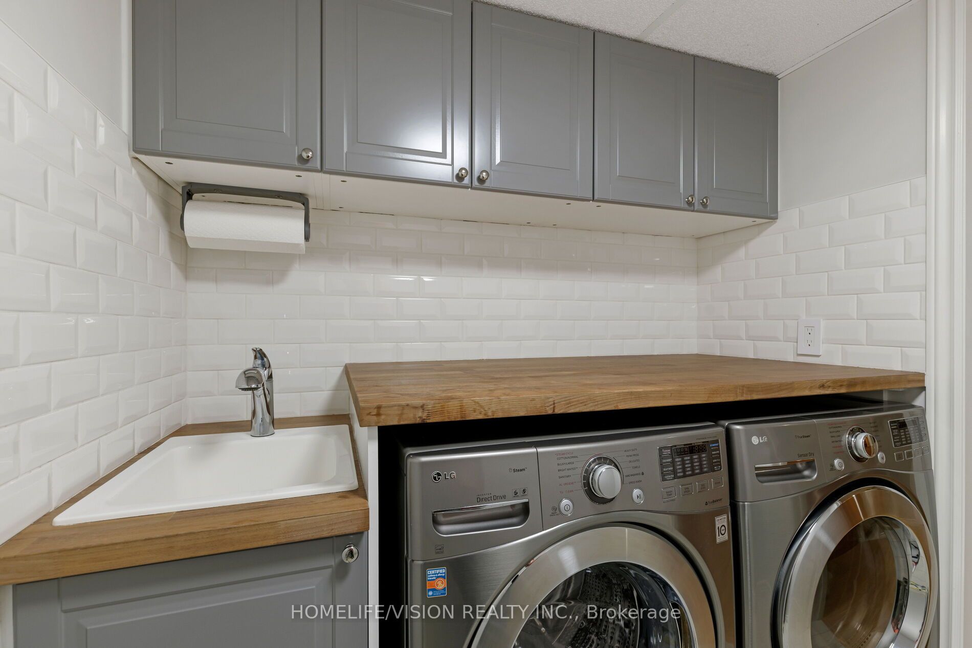 140 Jacob Way Property Photo 45