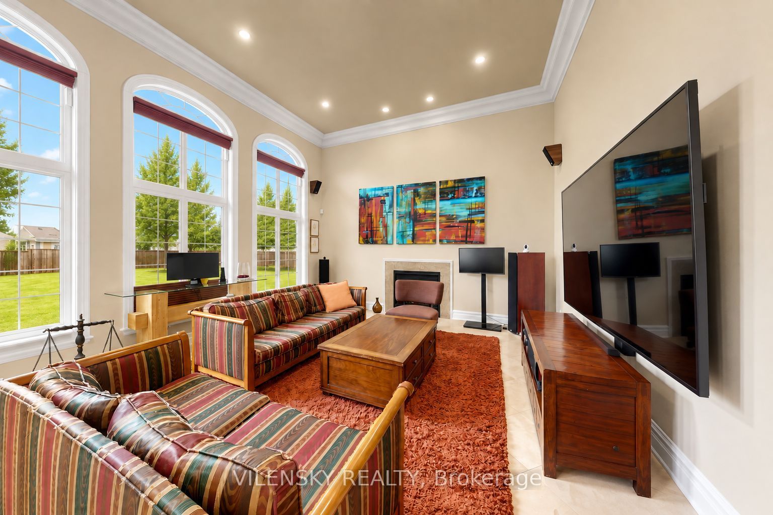 405 Athabasca Drive Property Photo 14