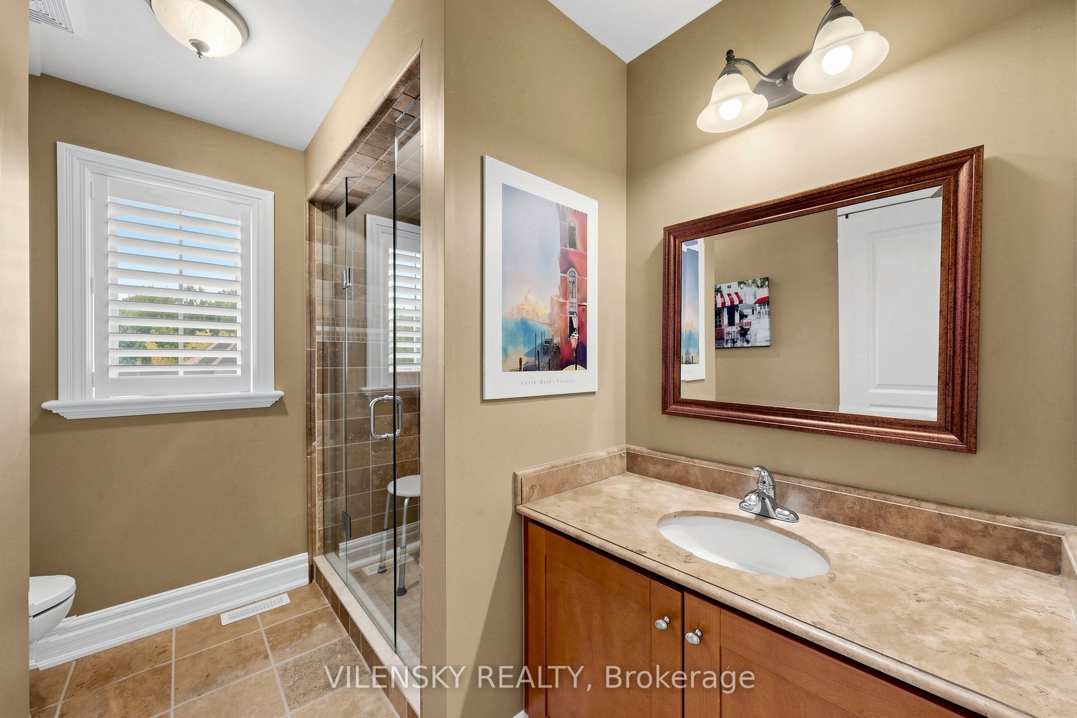 405 Athabasca Drive Property Photo 31