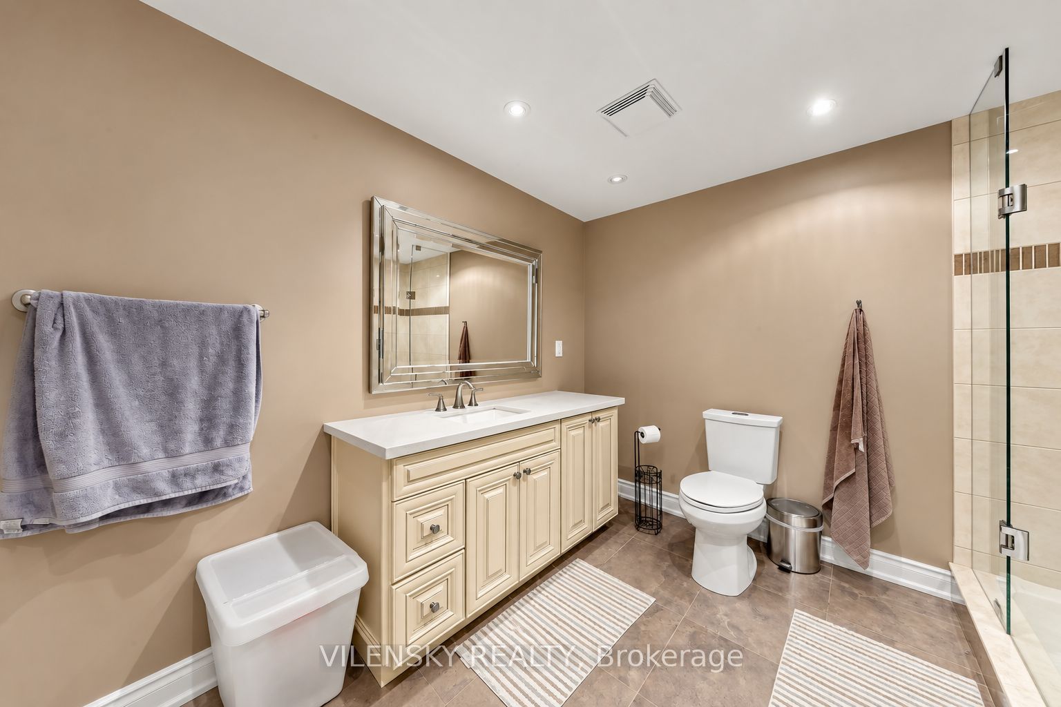 405 Athabasca Drive Property Photo 38