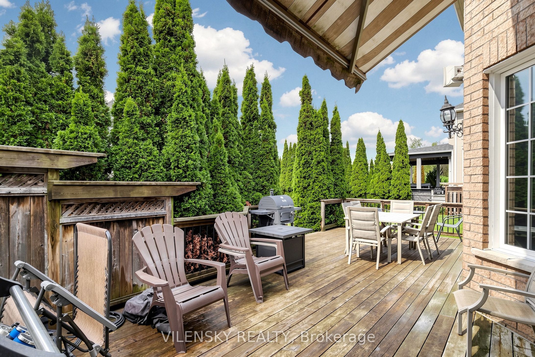 405 Athabasca Drive Property Photo 42