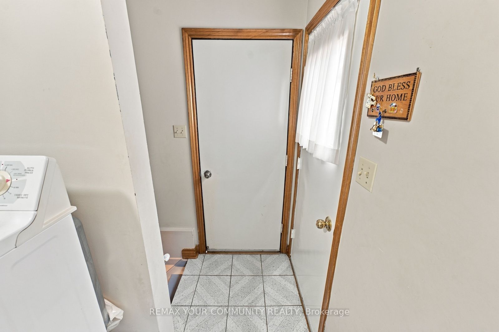 49 Trevor Street Property Photo 39