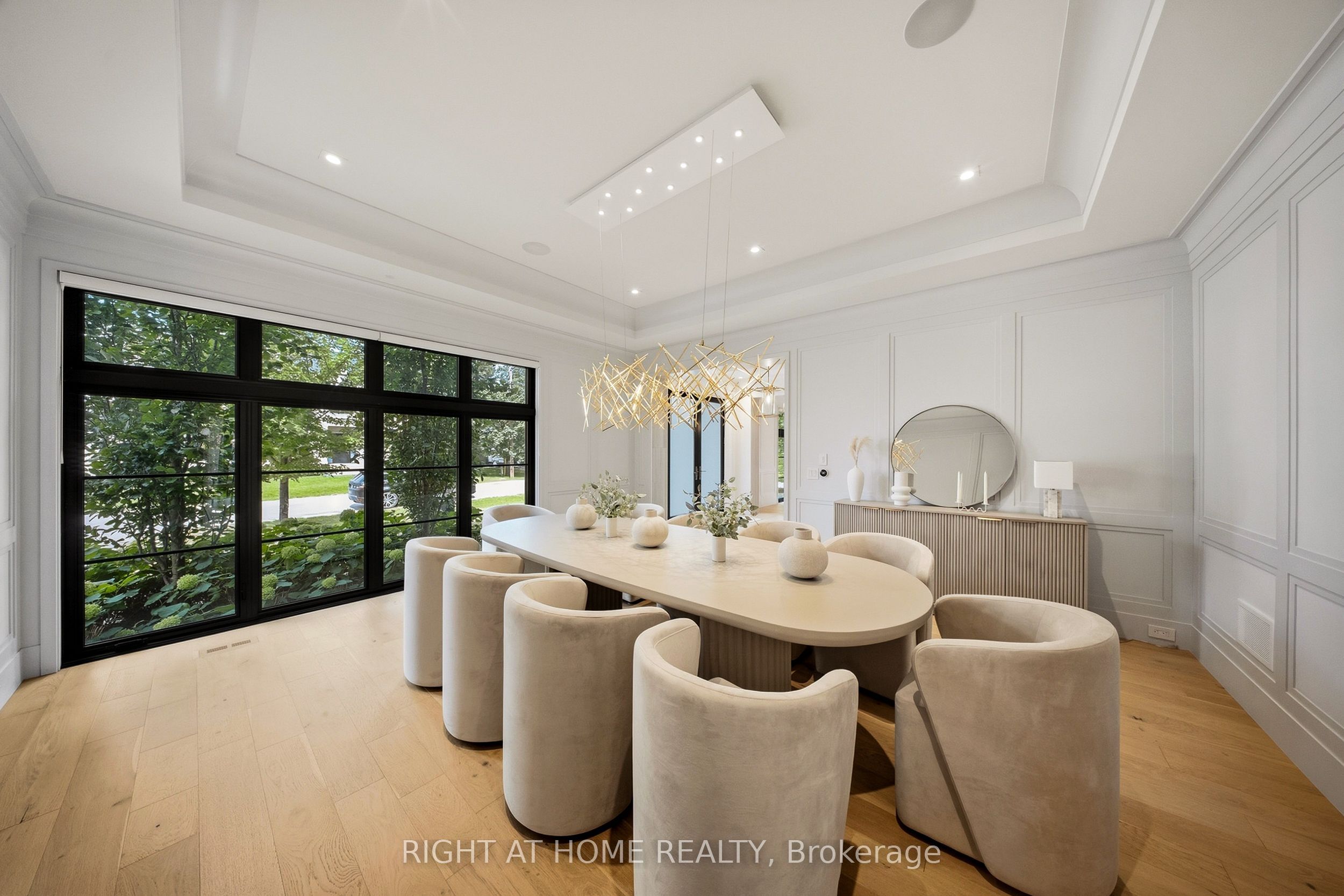 125 Clearview Heights Property Photo 8