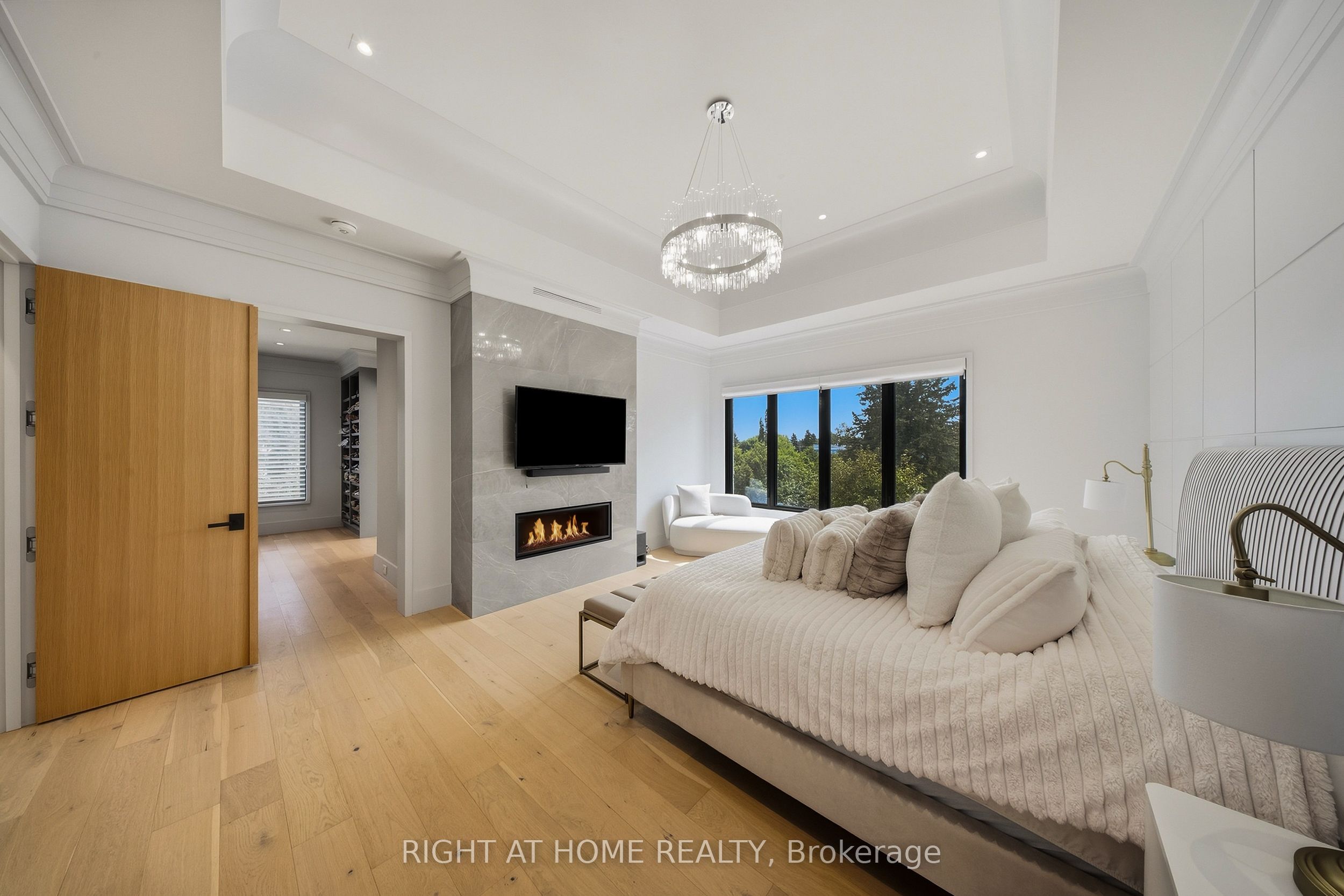 125 Clearview Heights Property Photo 20