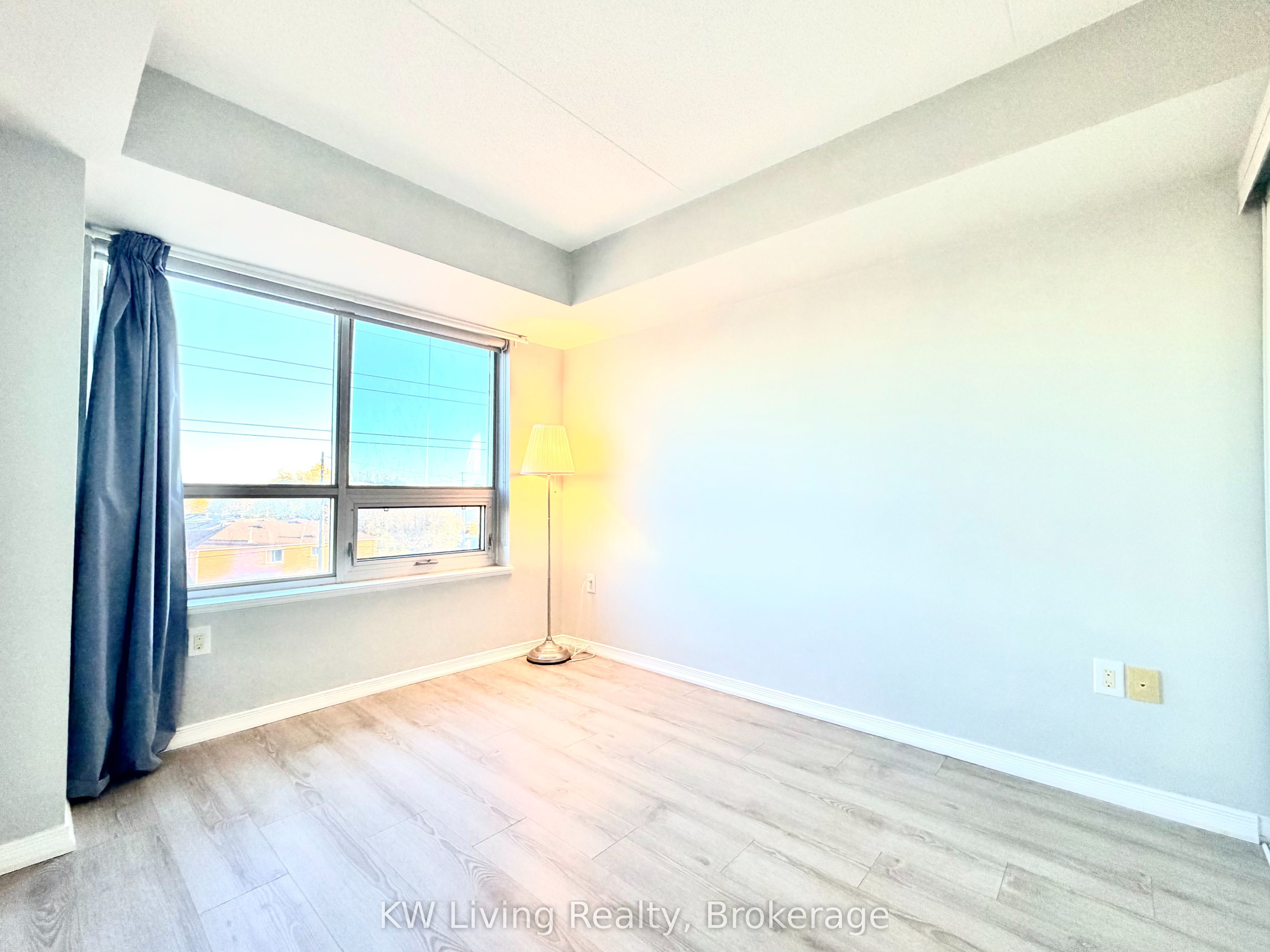 4600 Steeles Avenue E 505 Property Photo 7