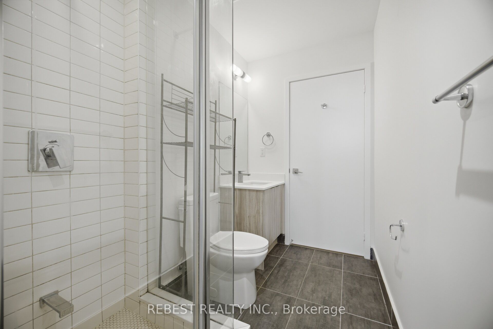 2916 Highway 7 Road 502 Property Photo 23