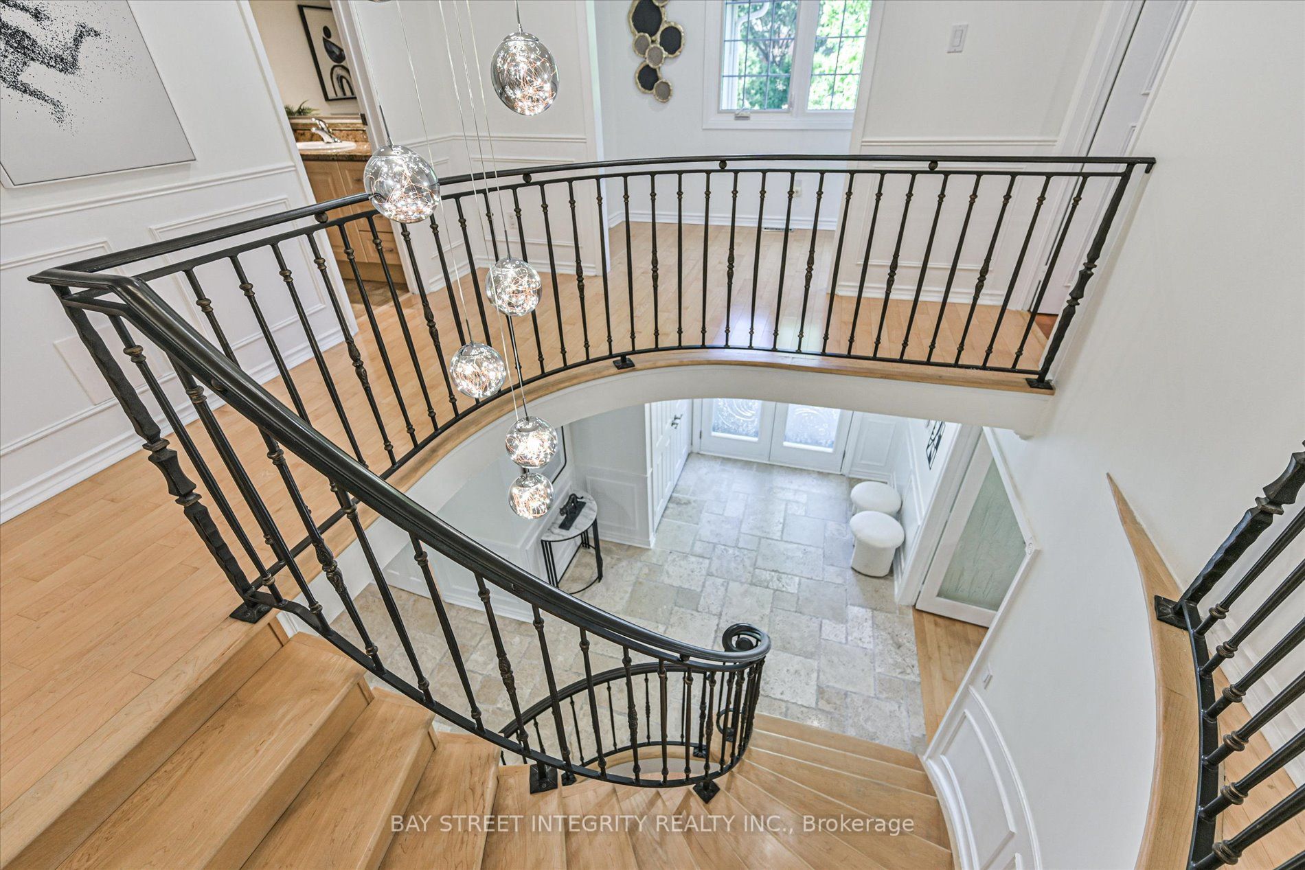151 Old Surrey Lane Property Photo 21