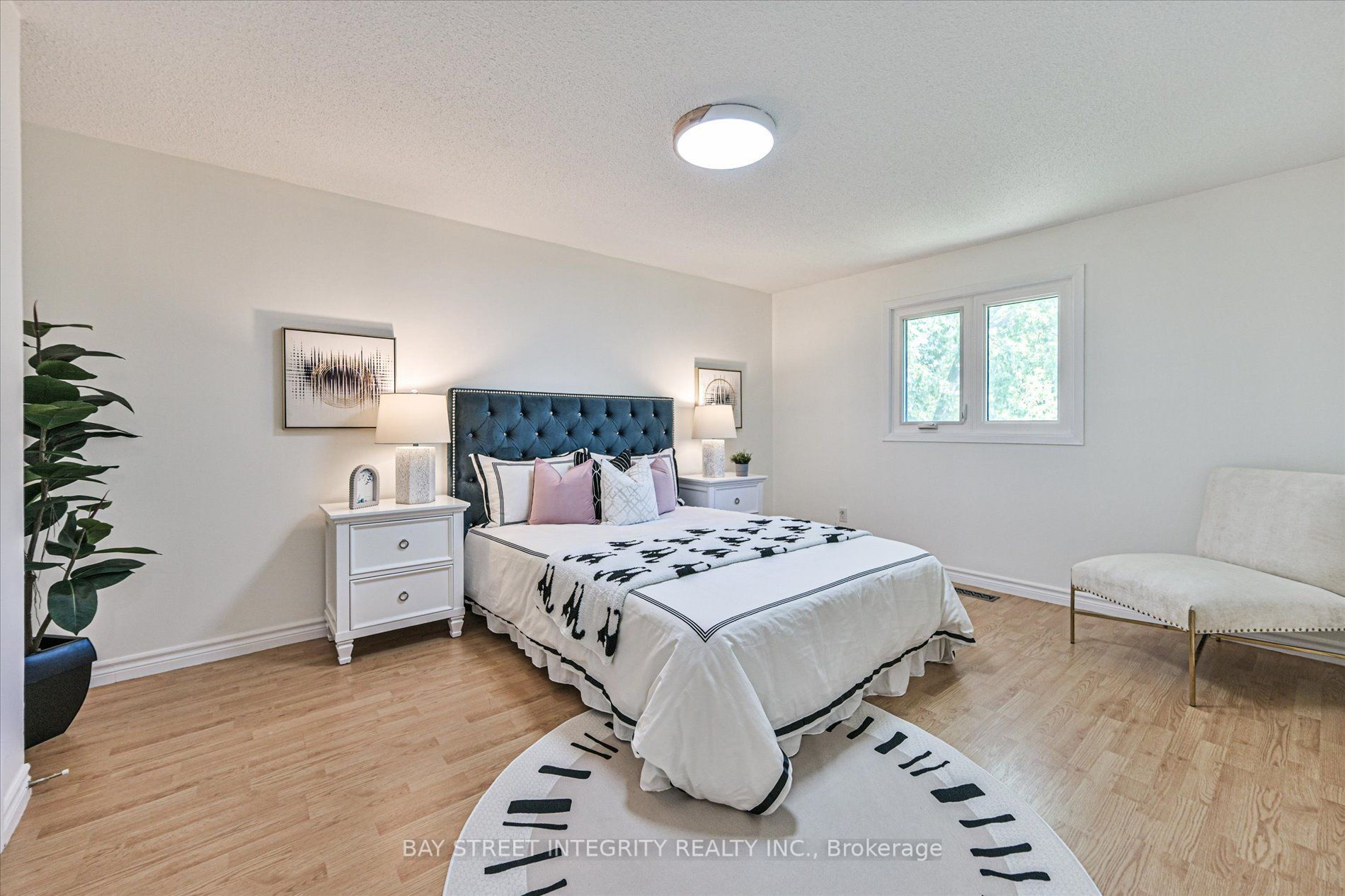 151 Old Surrey Lane Property Photo 32