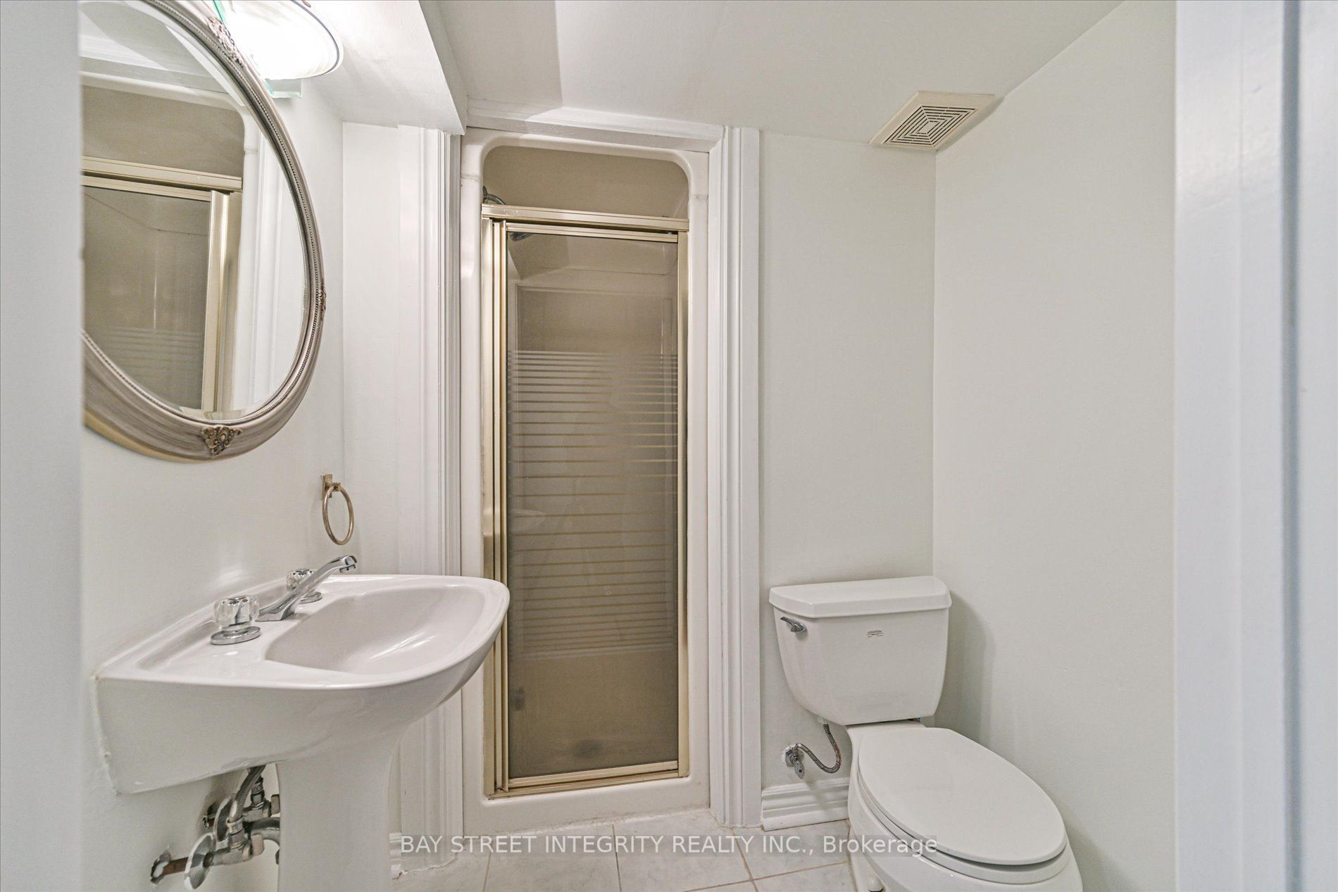 151 Old Surrey Lane Property Photo 39