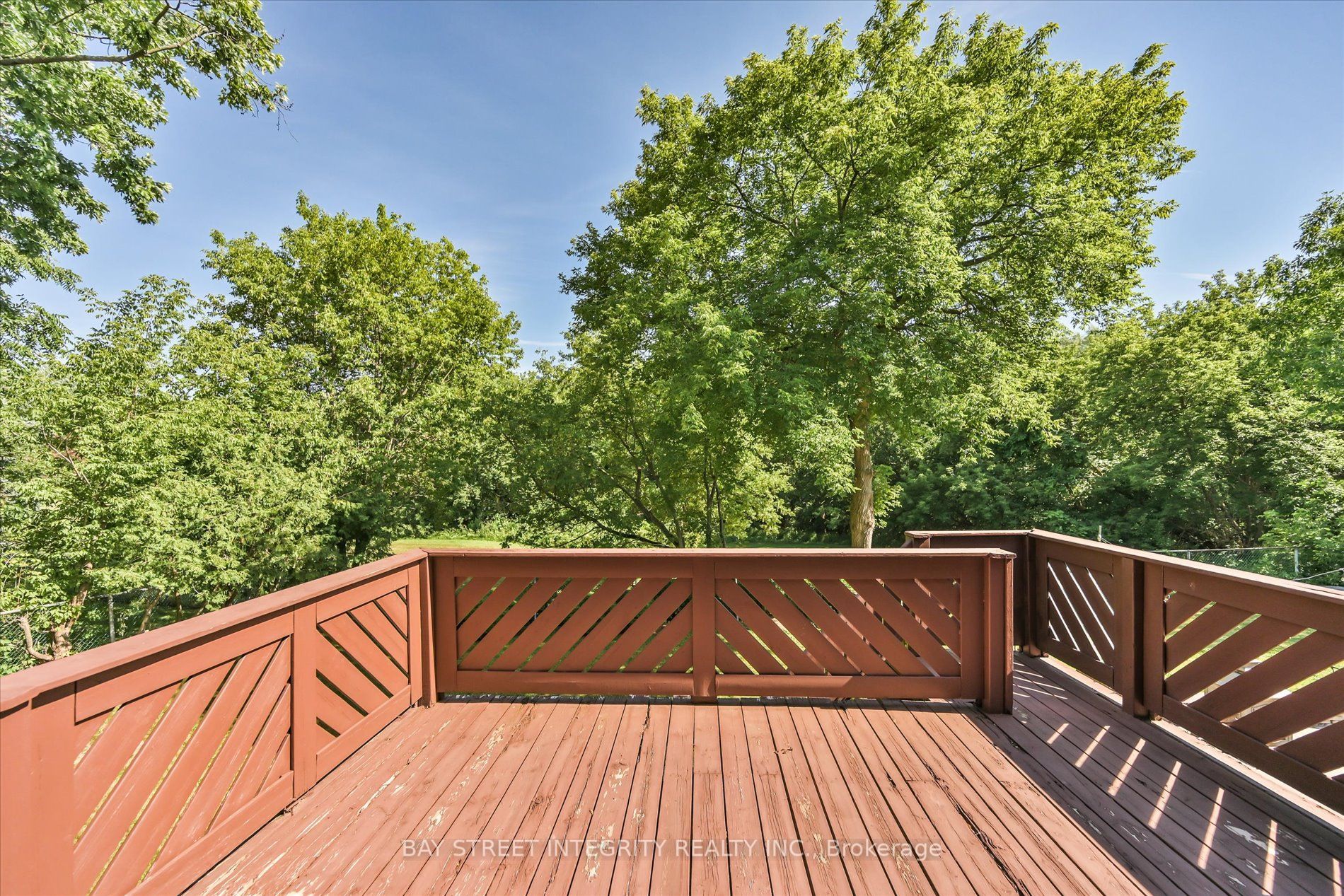 151 Old Surrey Lane Property Photo 40
