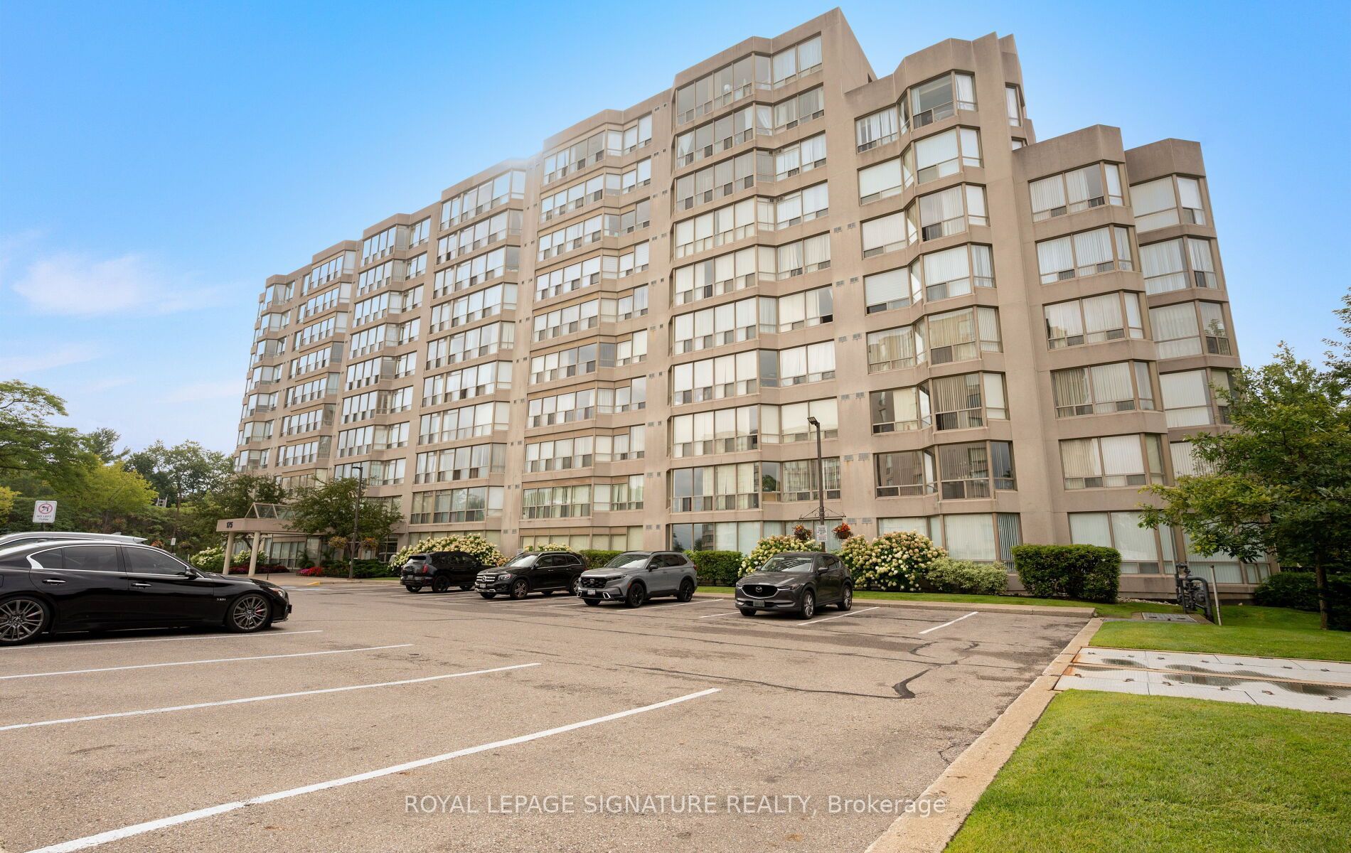 175 Cedar Avenue 202 Property Photo 2