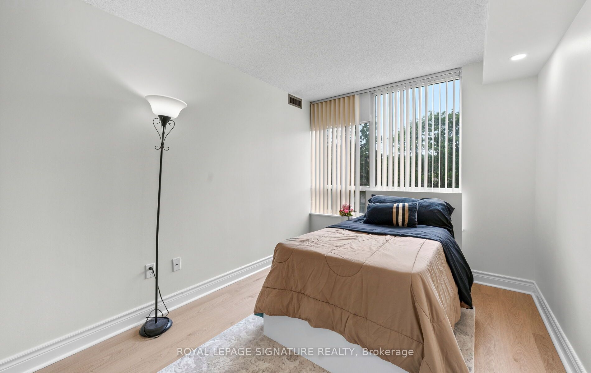 175 Cedar Avenue 202 Property Photo 33