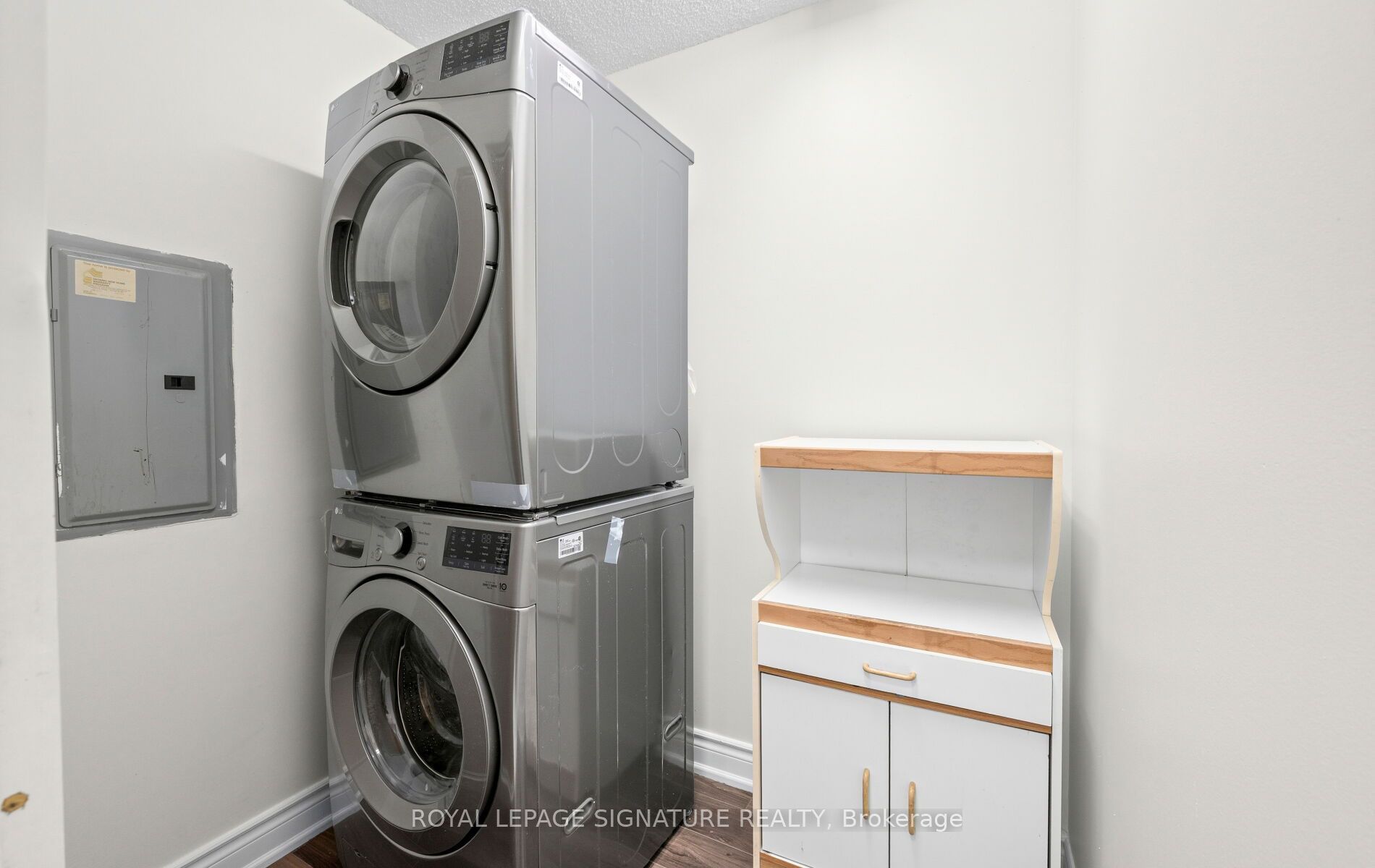 175 Cedar Avenue 202 Property Photo 35