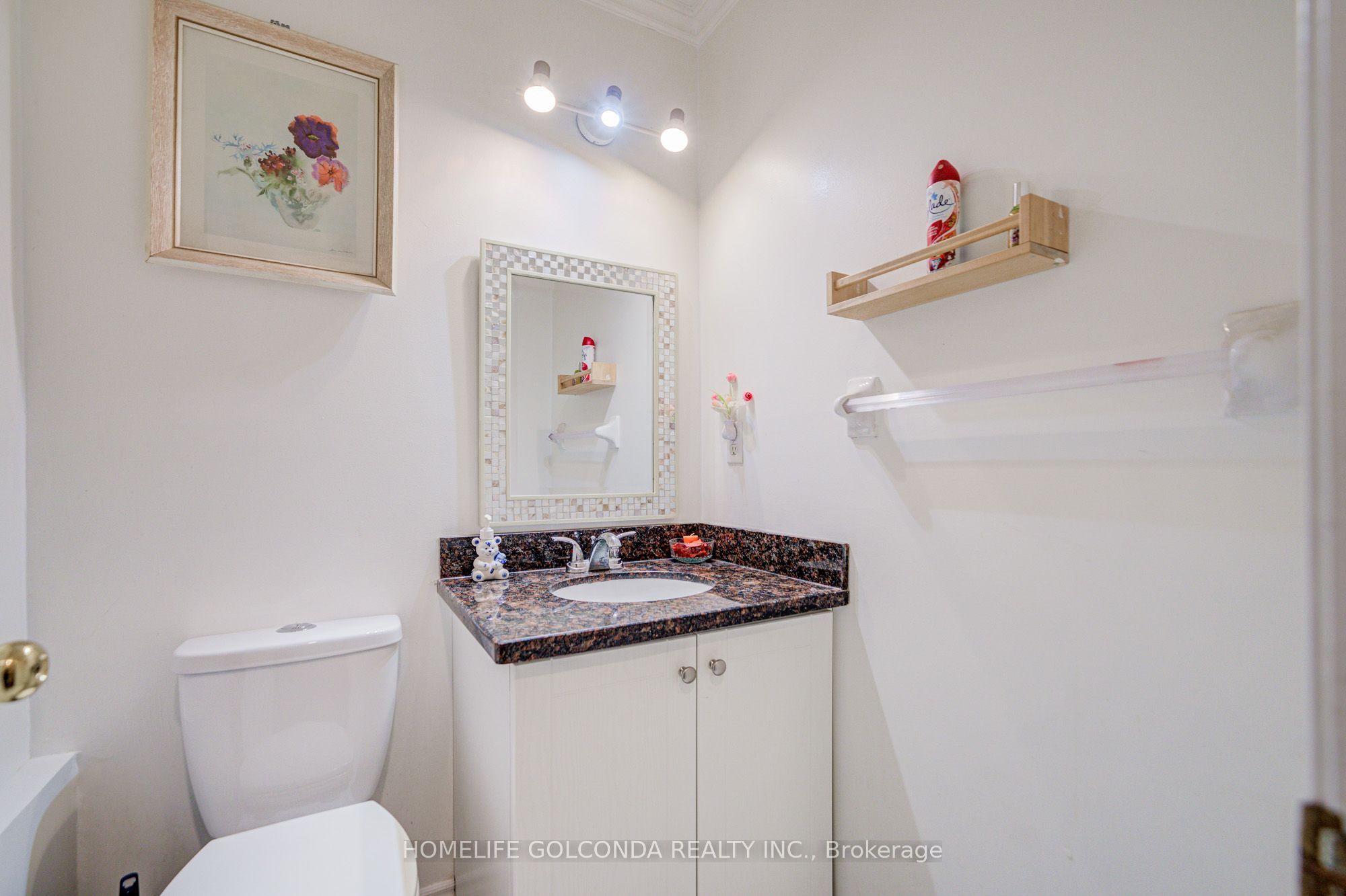 25 Eastpine Drive Property Photo 18