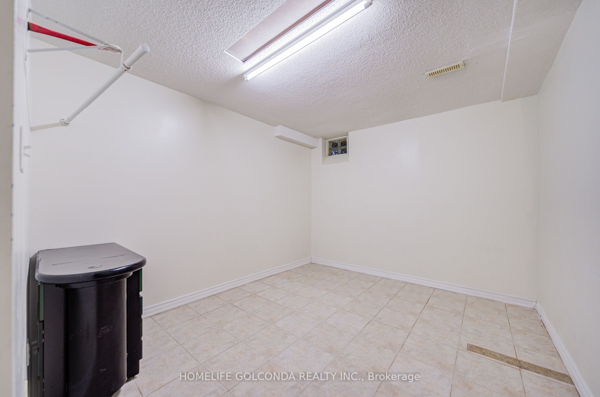 25 Eastpine Drive Property Photo 37