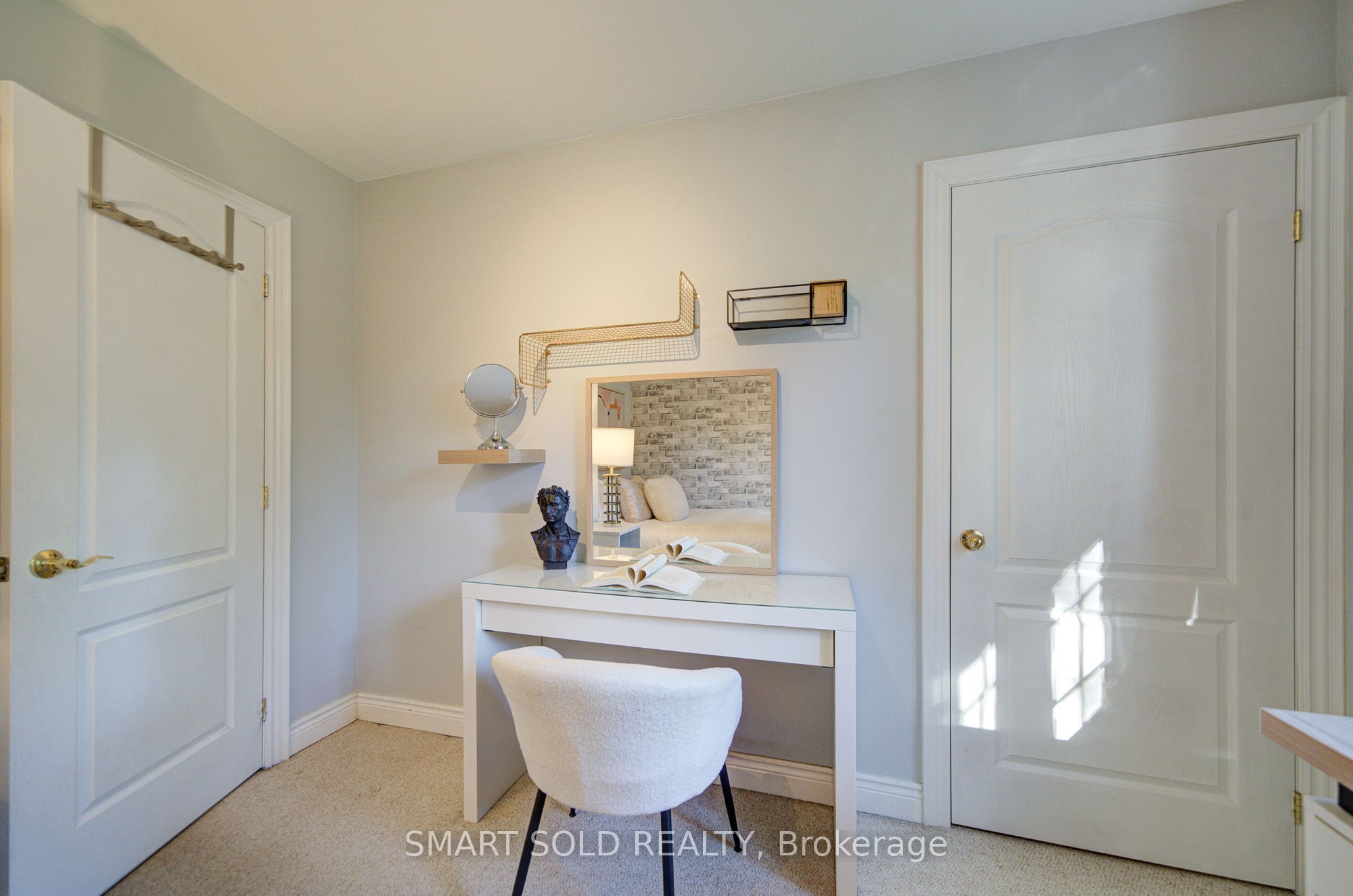 24 Hamilton Hall Drive Property Photo 23