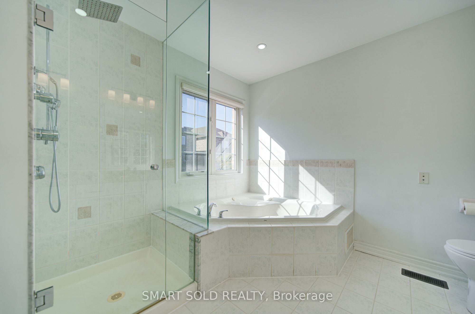 14 Giordano Way Property Photo 29