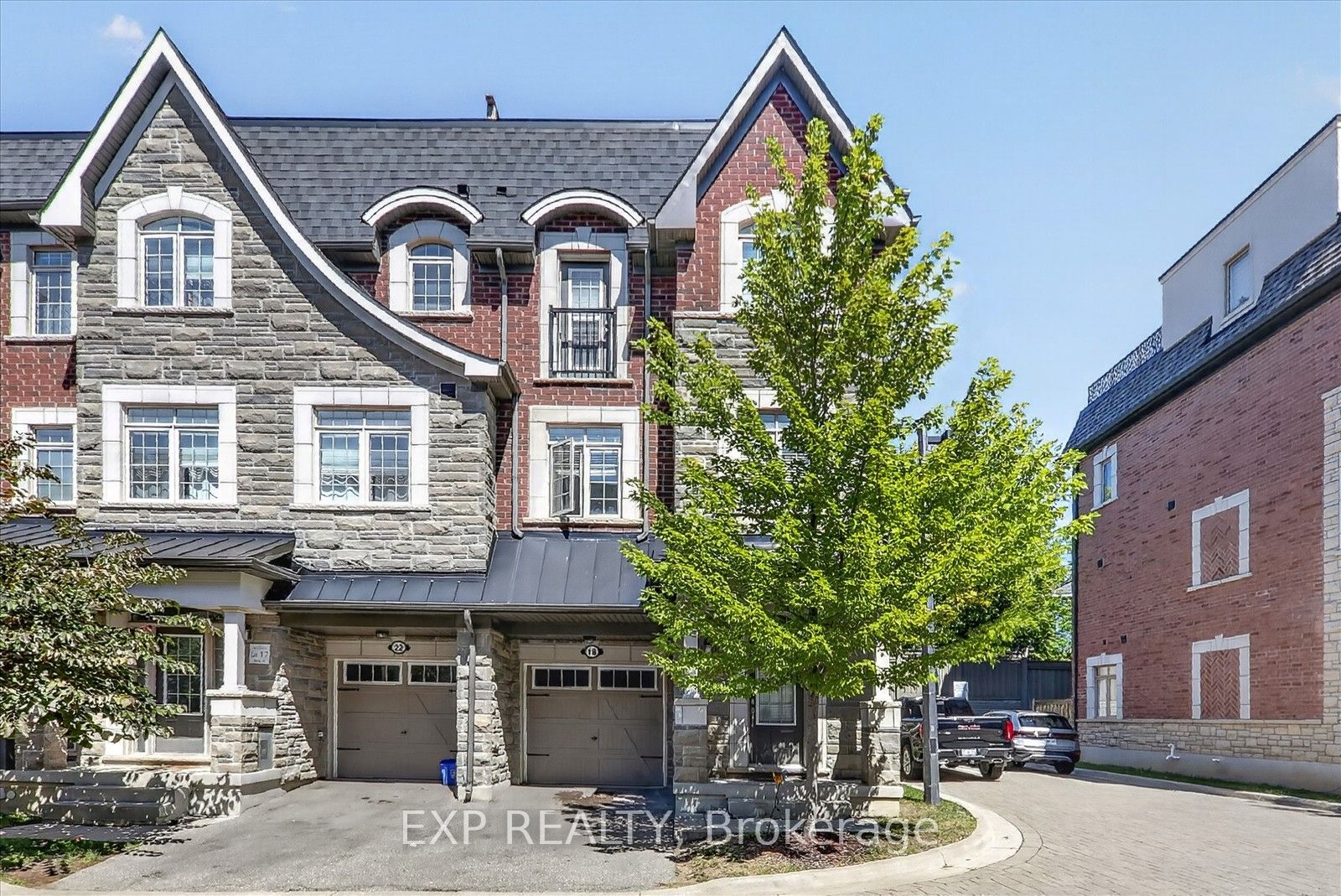 18 Ingleside Street Property Photo 1