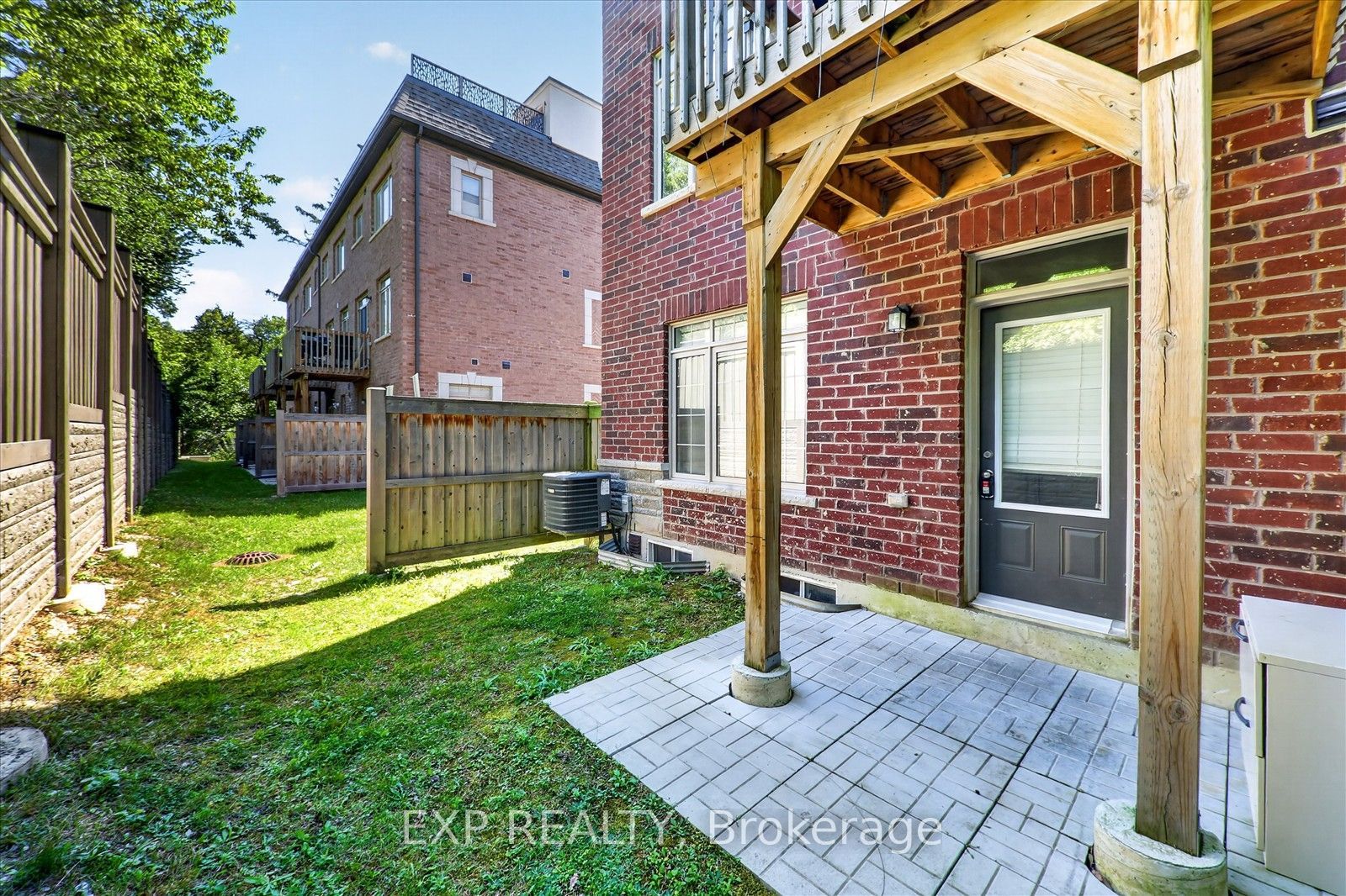 18 Ingleside Street Property Photo 5