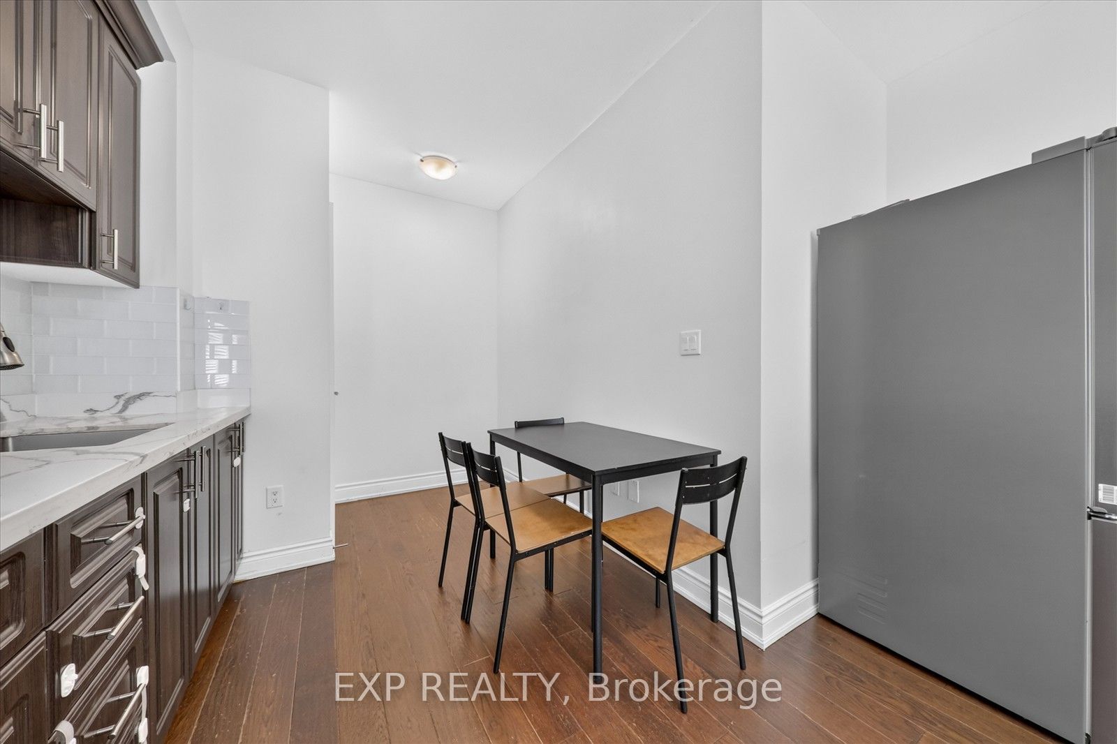 18 Ingleside Street Property Photo 15