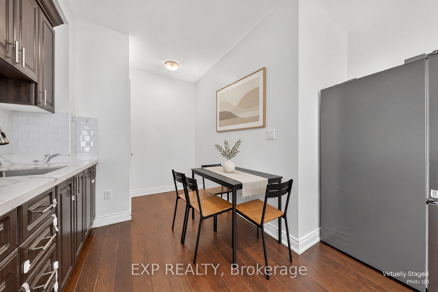 18 Ingleside Street Property Photo 16
