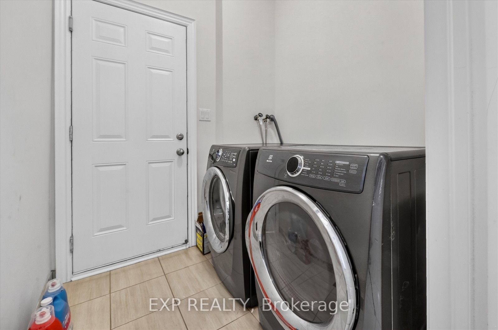 18 Ingleside Street Property Photo 30