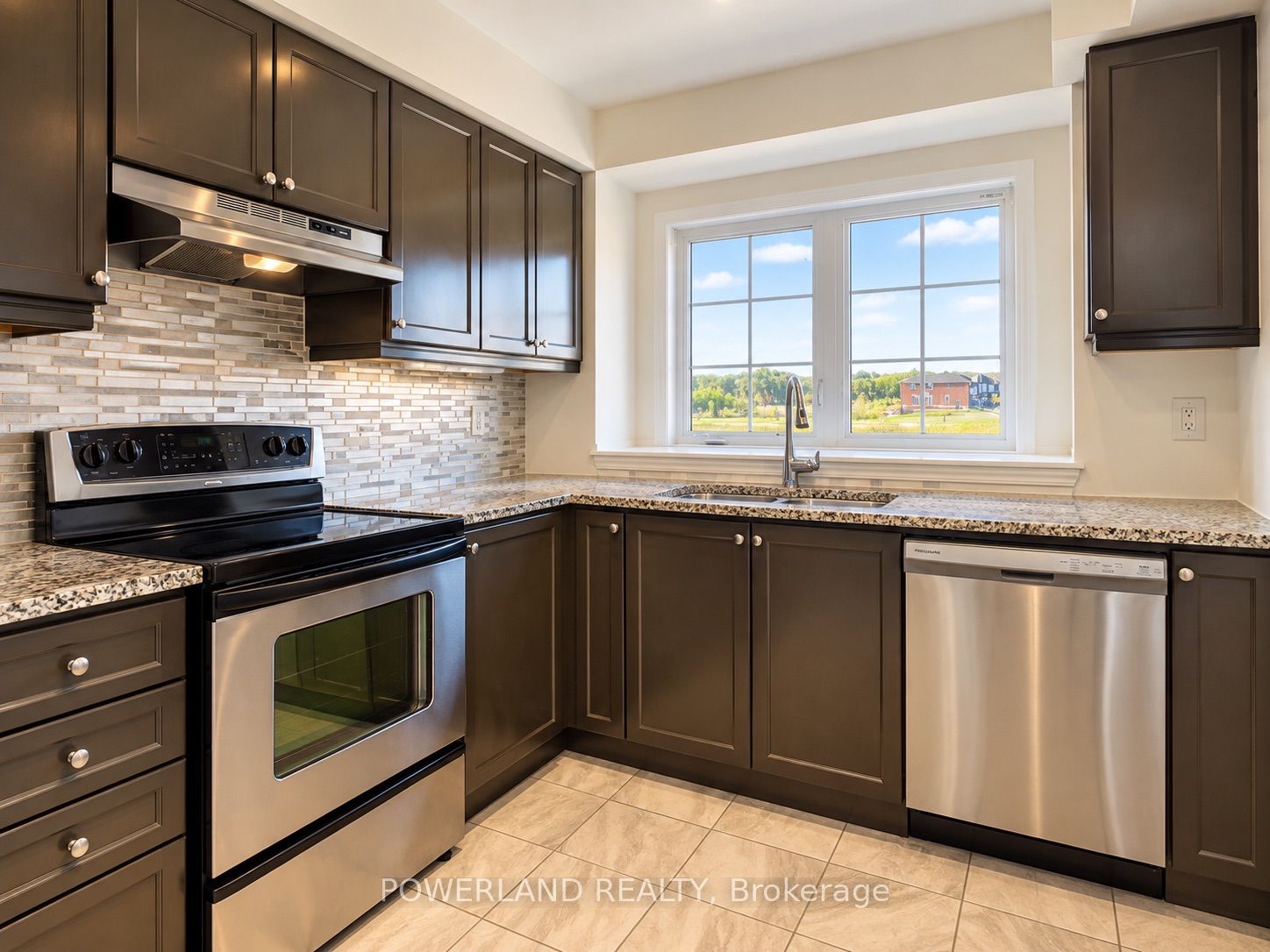 77 Mcalister Avenue Property Photo 11