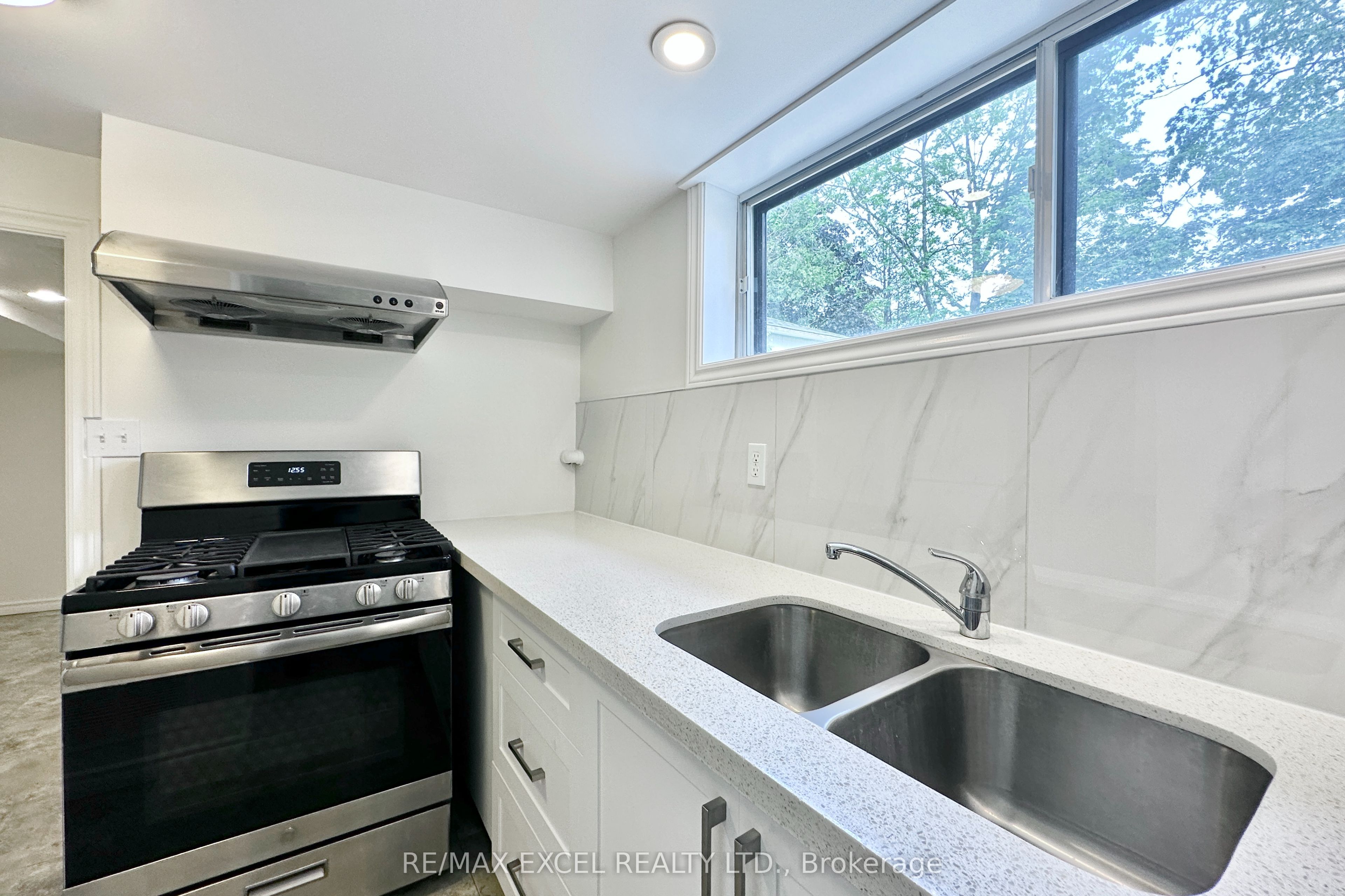 46 Gentry Crescent Bsmt Property Photo 8