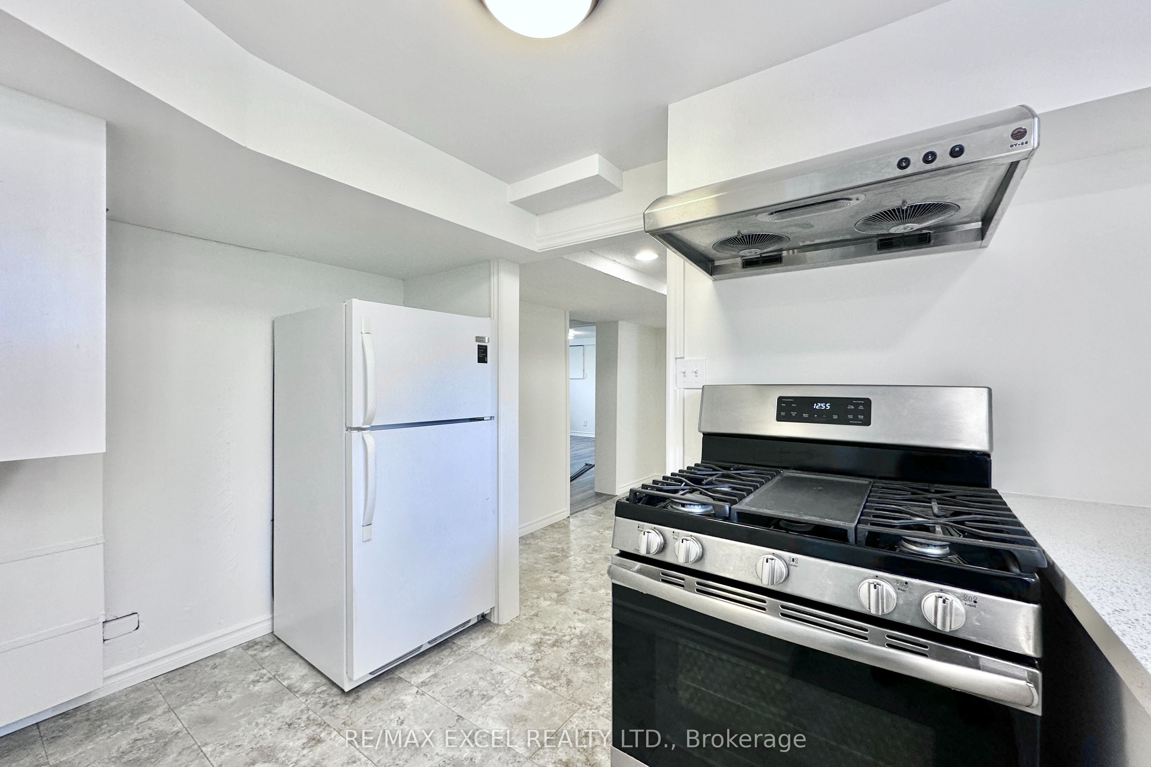 46 Gentry Crescent Bsmt Property Photo 9