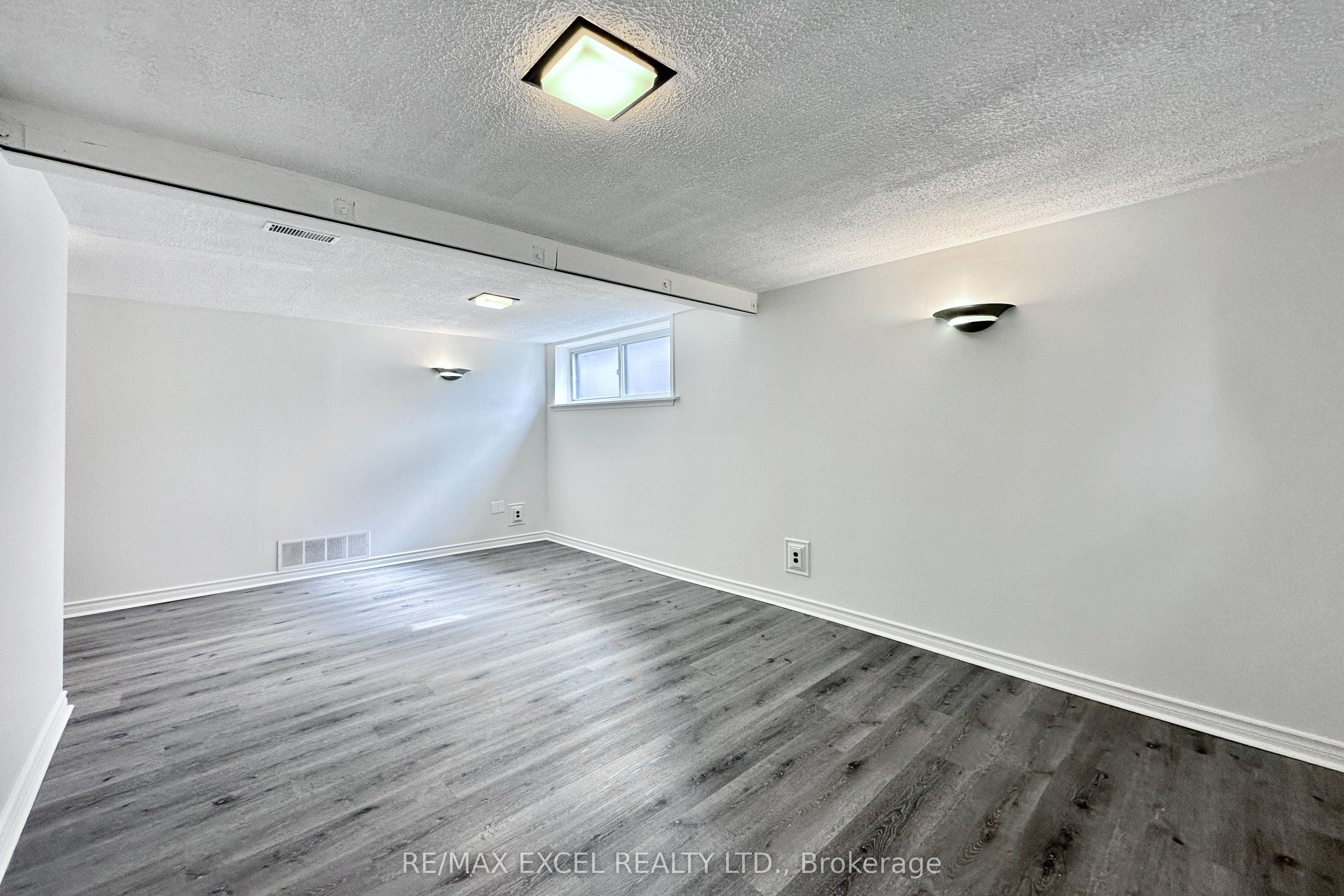 46 Gentry Crescent Bsmt Property Photo 14