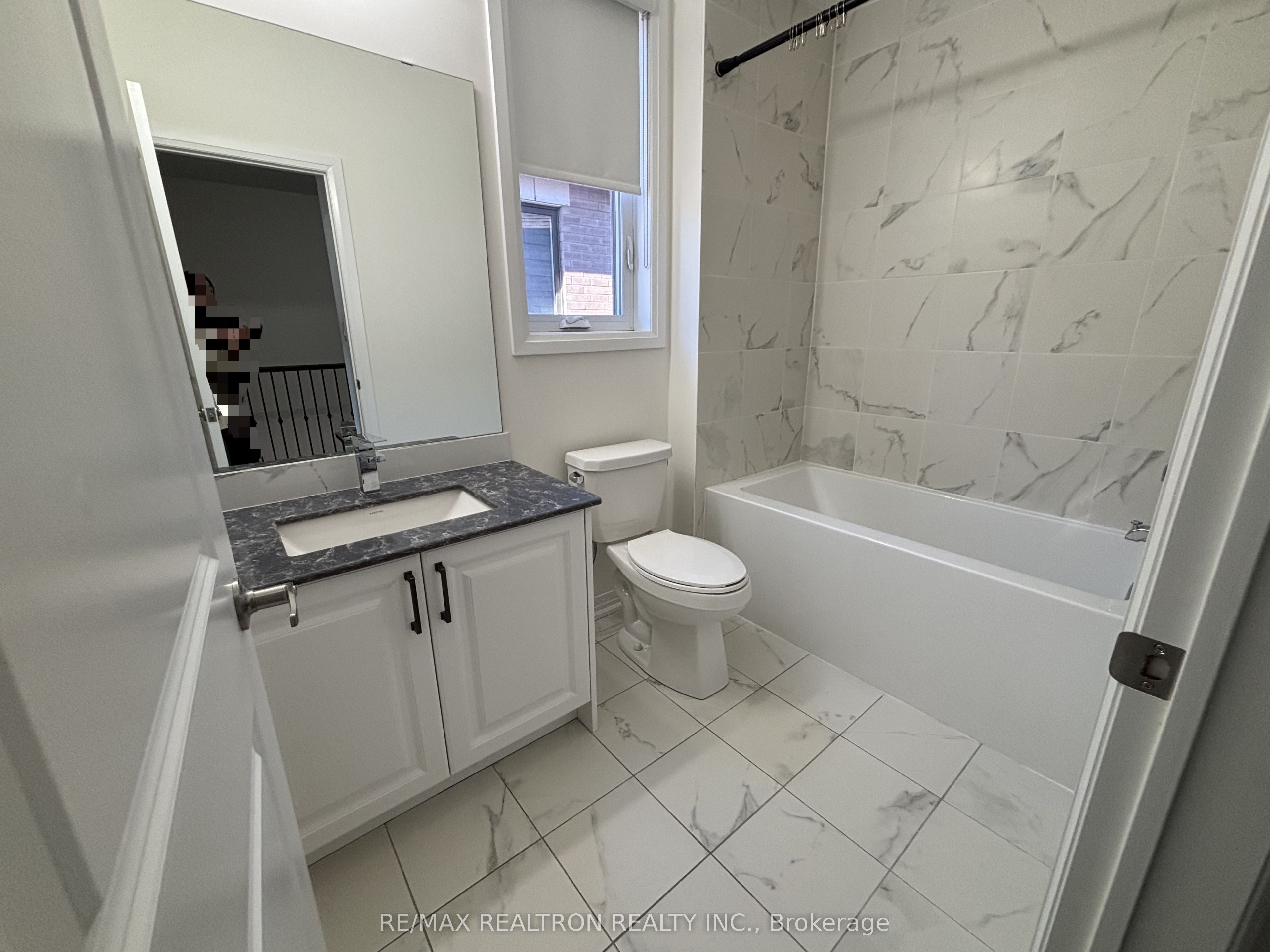 90 Robert Eaton Avenue Property Photo 11