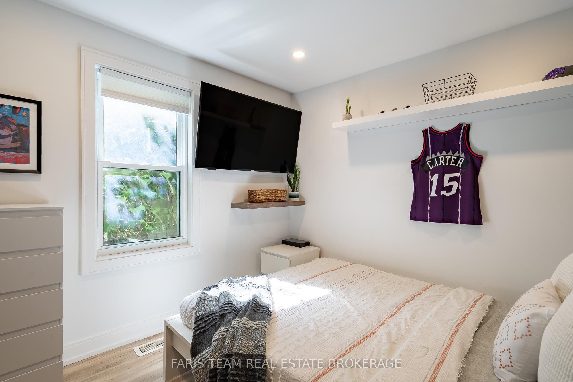1020 Ewart Street Property Photo 16