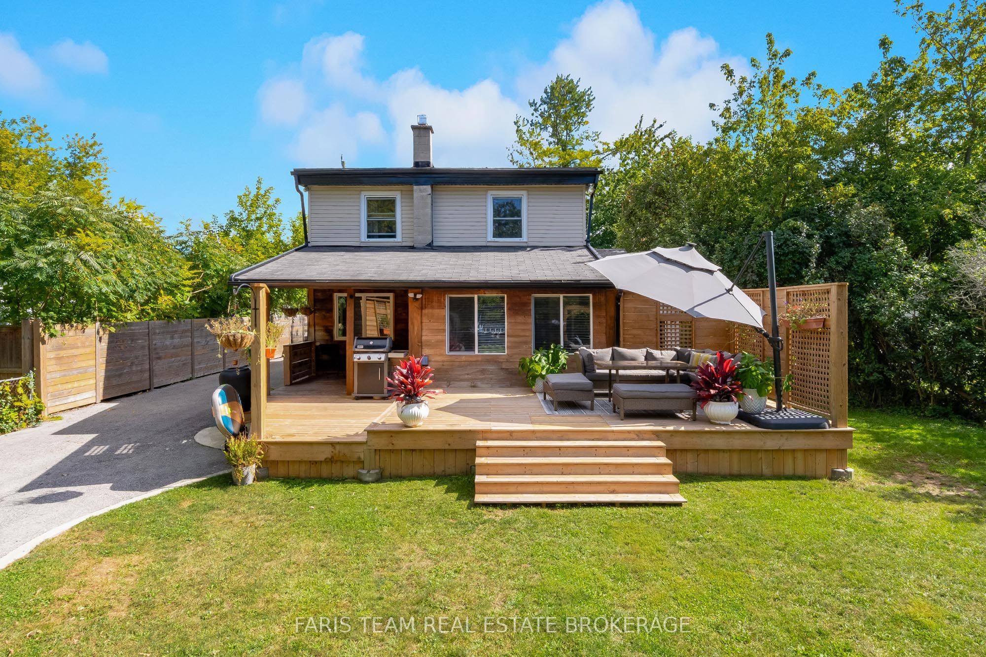 1020 Ewart Street Property Photo 35