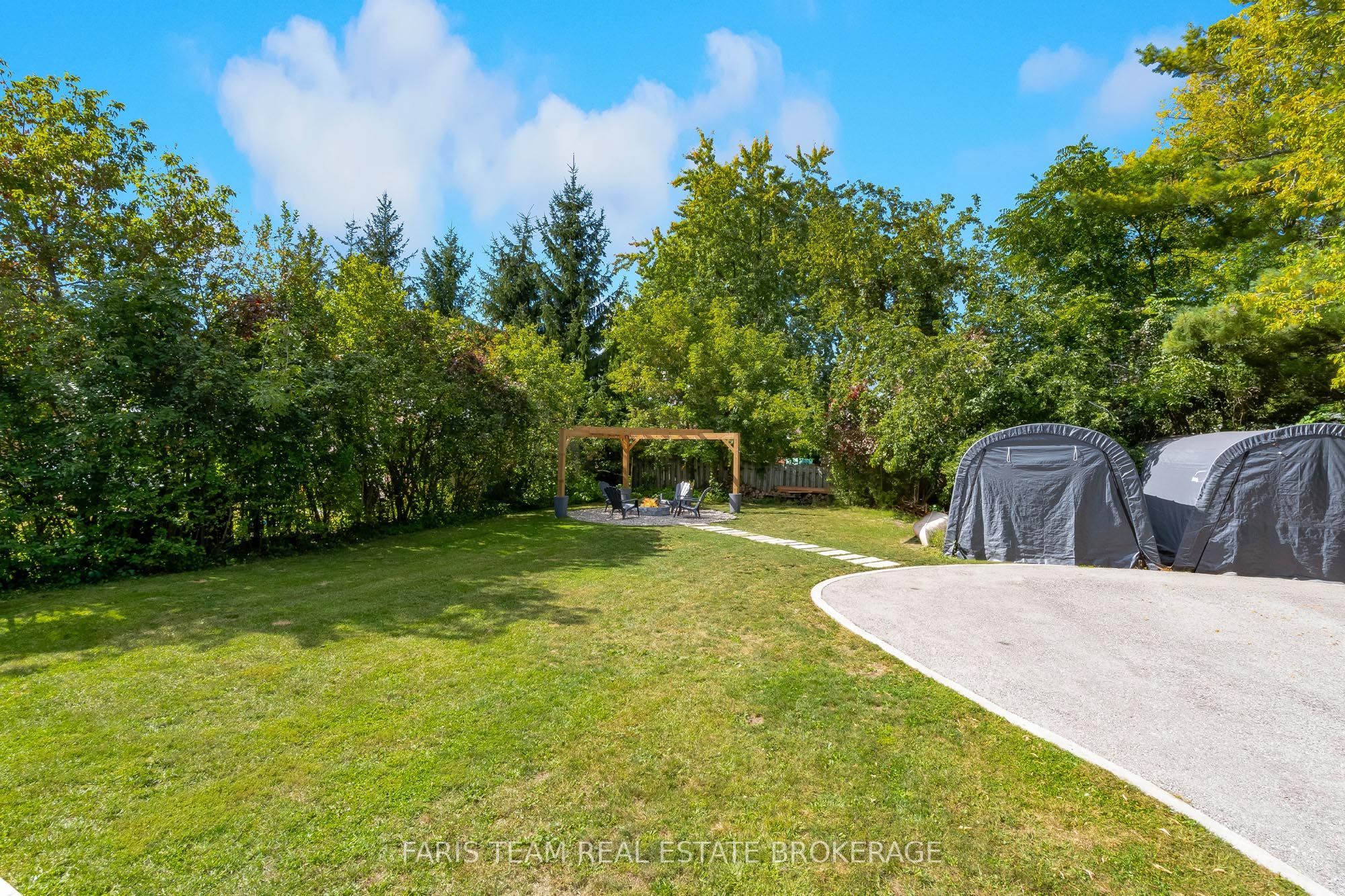 1020 Ewart Street Property Photo 38