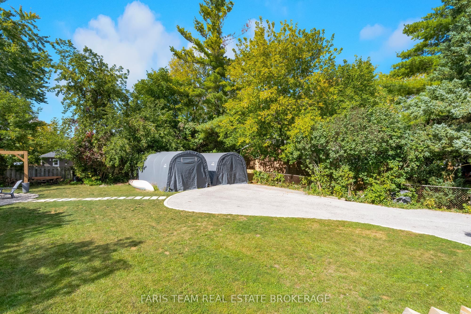 1020 Ewart Street Property Photo 40