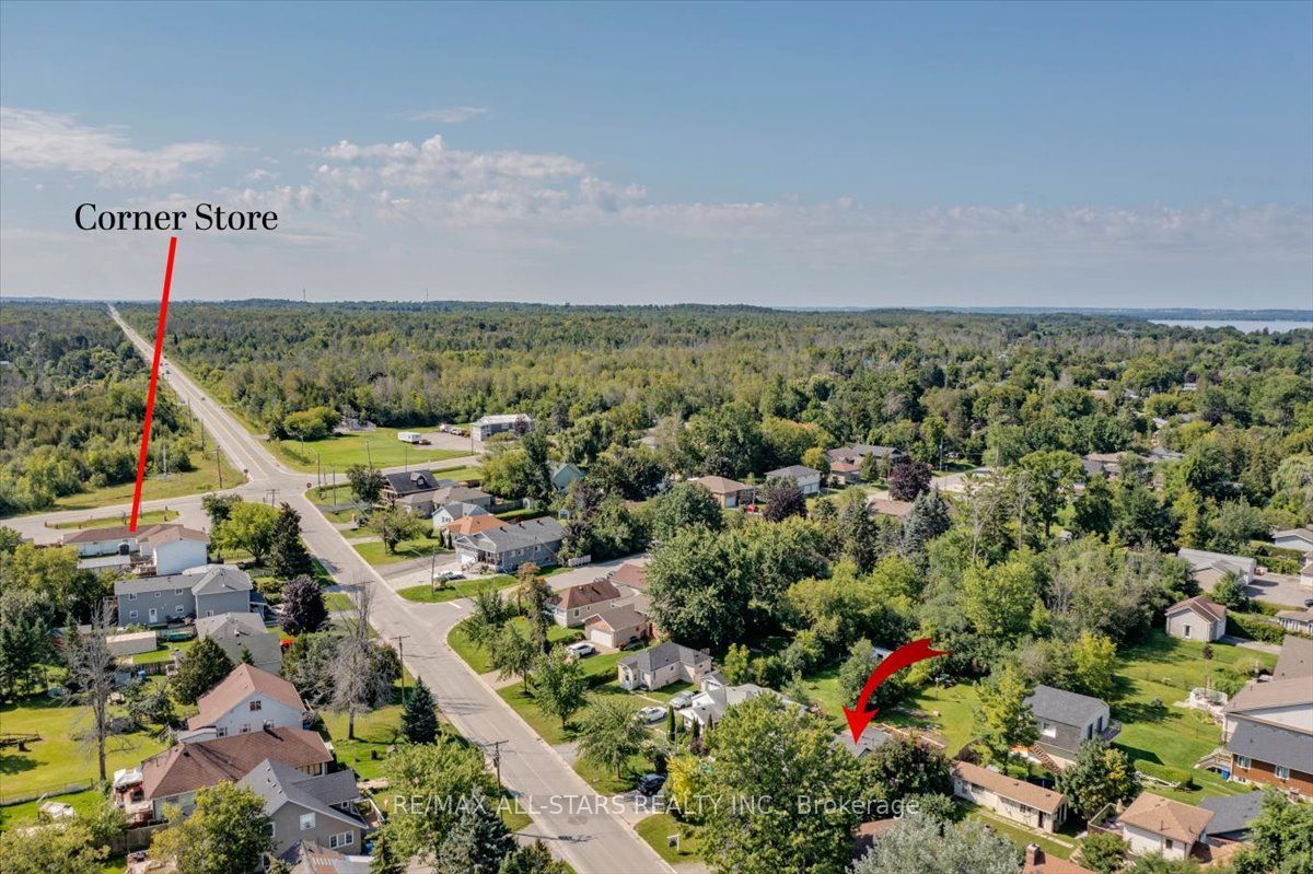 27182 Woodbine Avenue Property Photo 27
