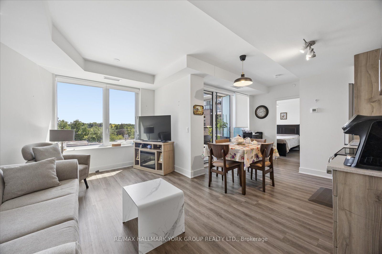 185 Deerfield Road 420 Property Photo 6