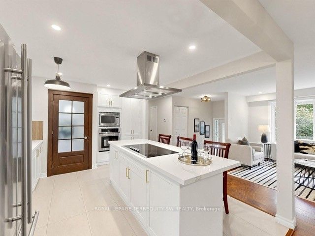 12 Sir Pellias Terrace Property Photo 10